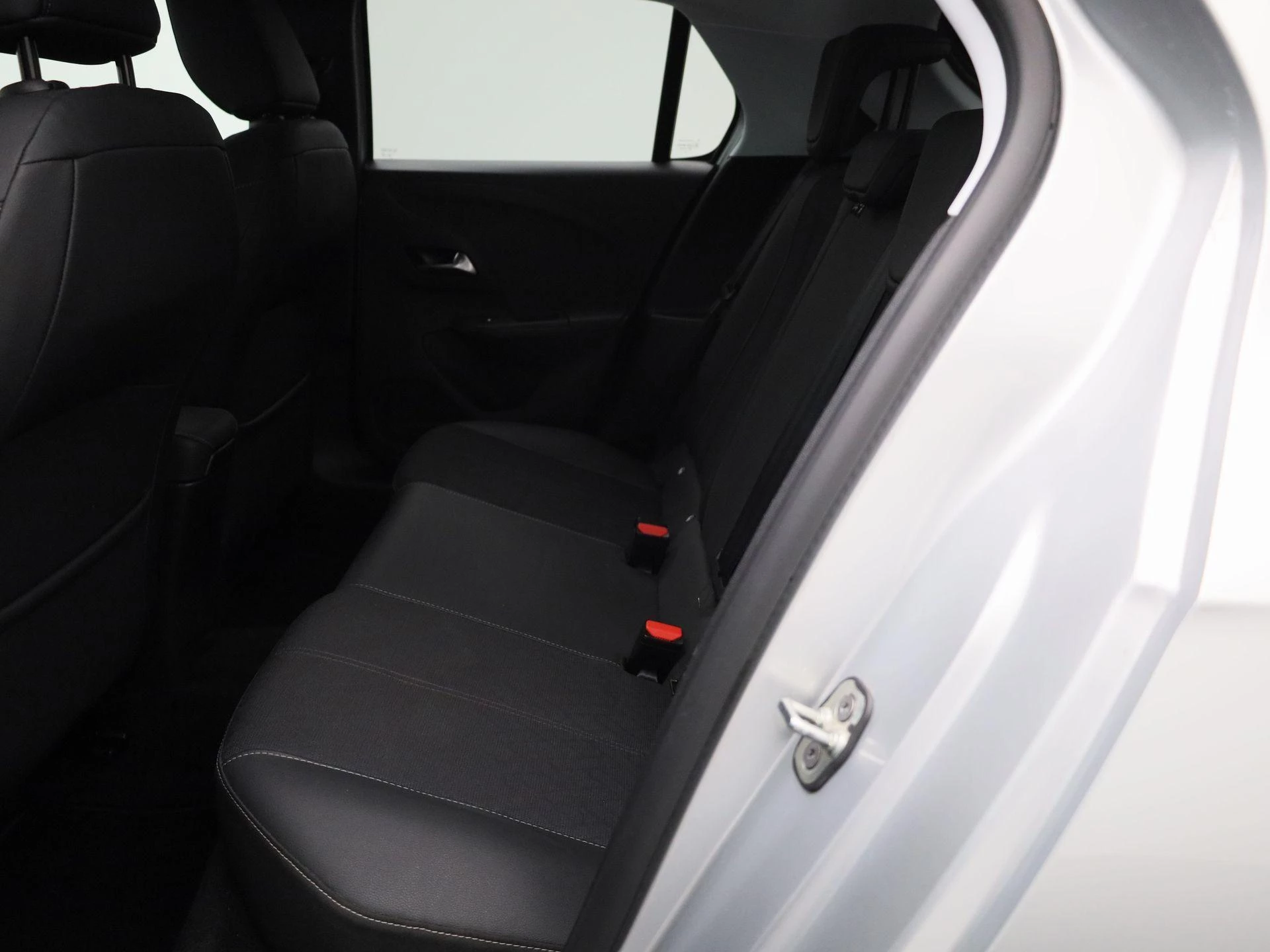 Opel-Corsa-e-image-11