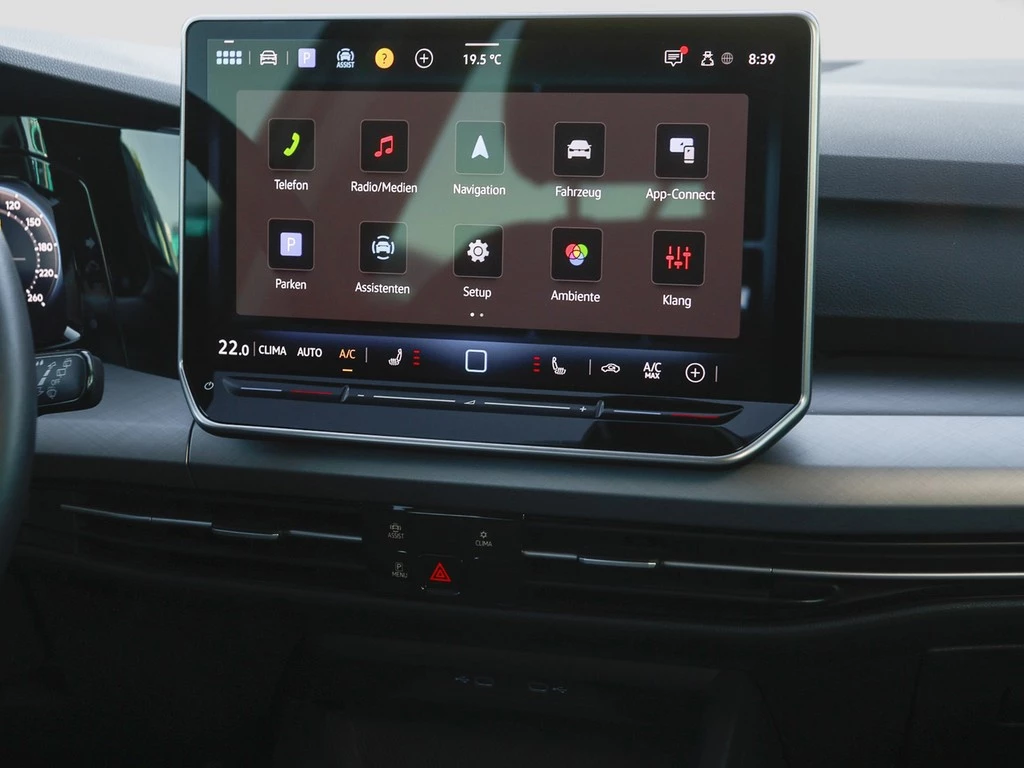 Volkswagen Golf Variant 1.5 eTSI DSG Life *LED*App-Connect*PDC*Climatronic*Sitz/Lenkradheizung*Bluetooth*