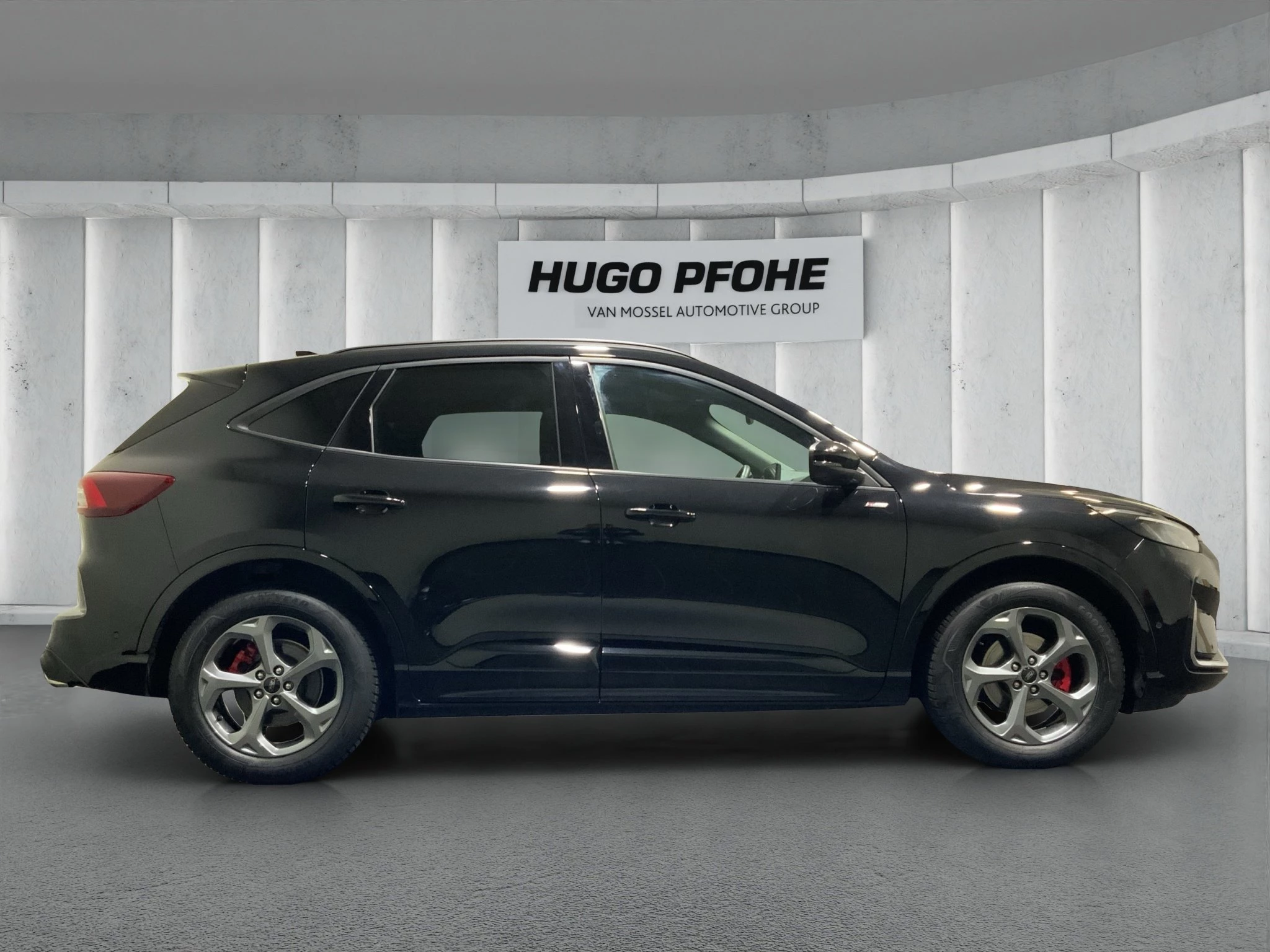 Ford Kuga ST-Line X Aut.*PANO*AHK*360GRAD*LED-MATRIX*NAVI*GRA*WINTER-PKT.