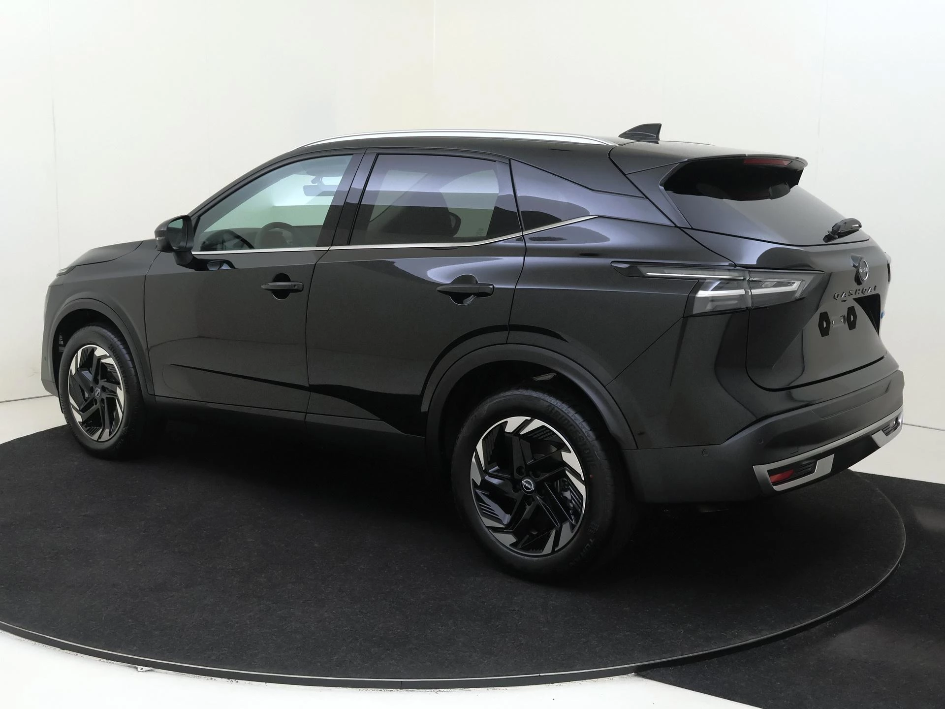 Nissan-QASHQAI-image-2