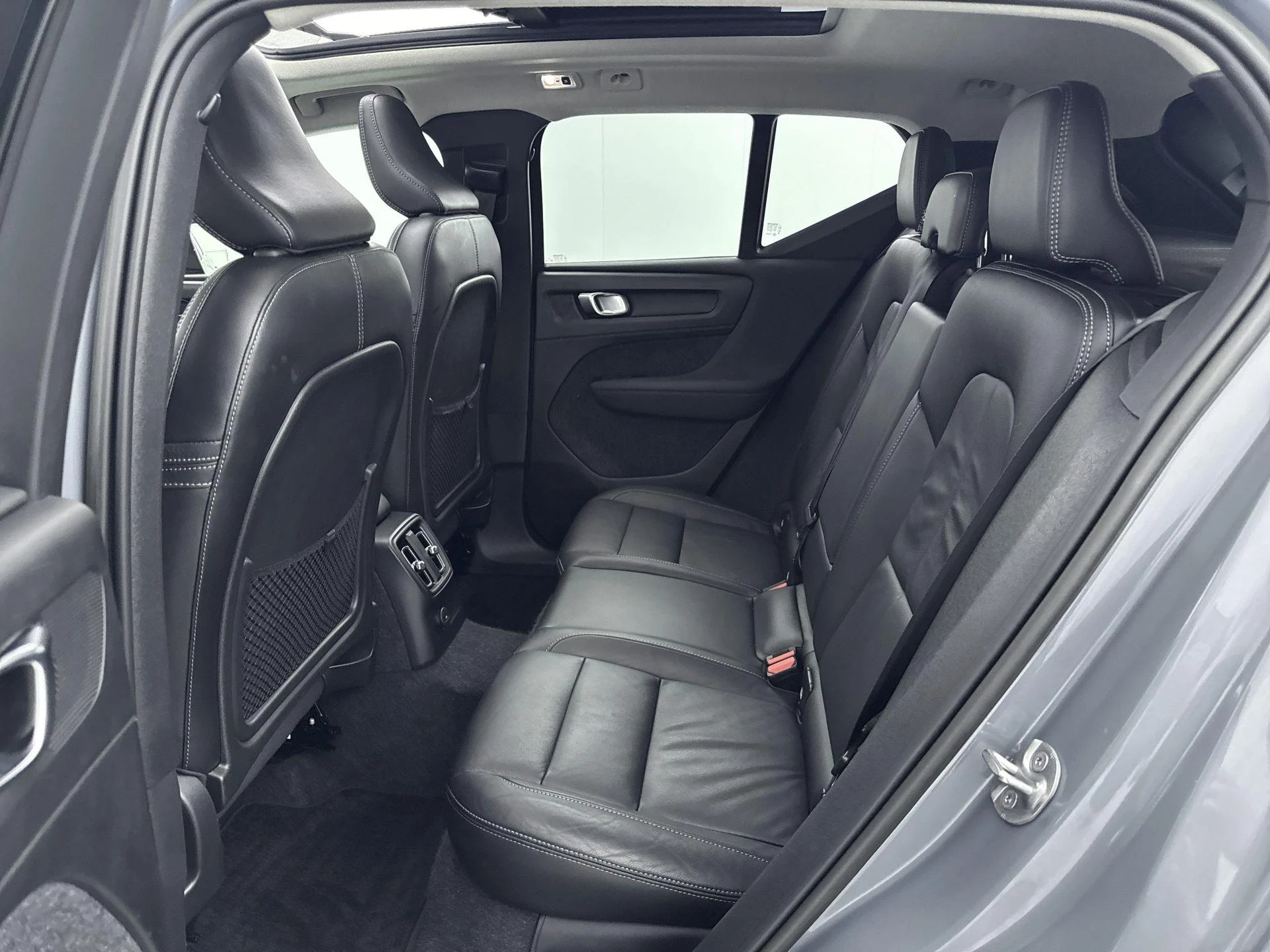 Volvo-XC40-image-16