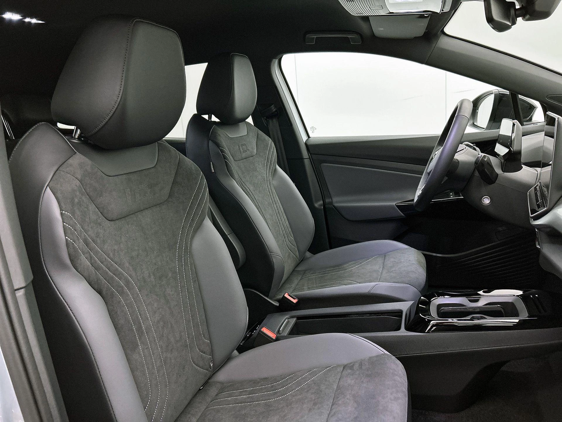 Volkswagen-ID.4-image-31