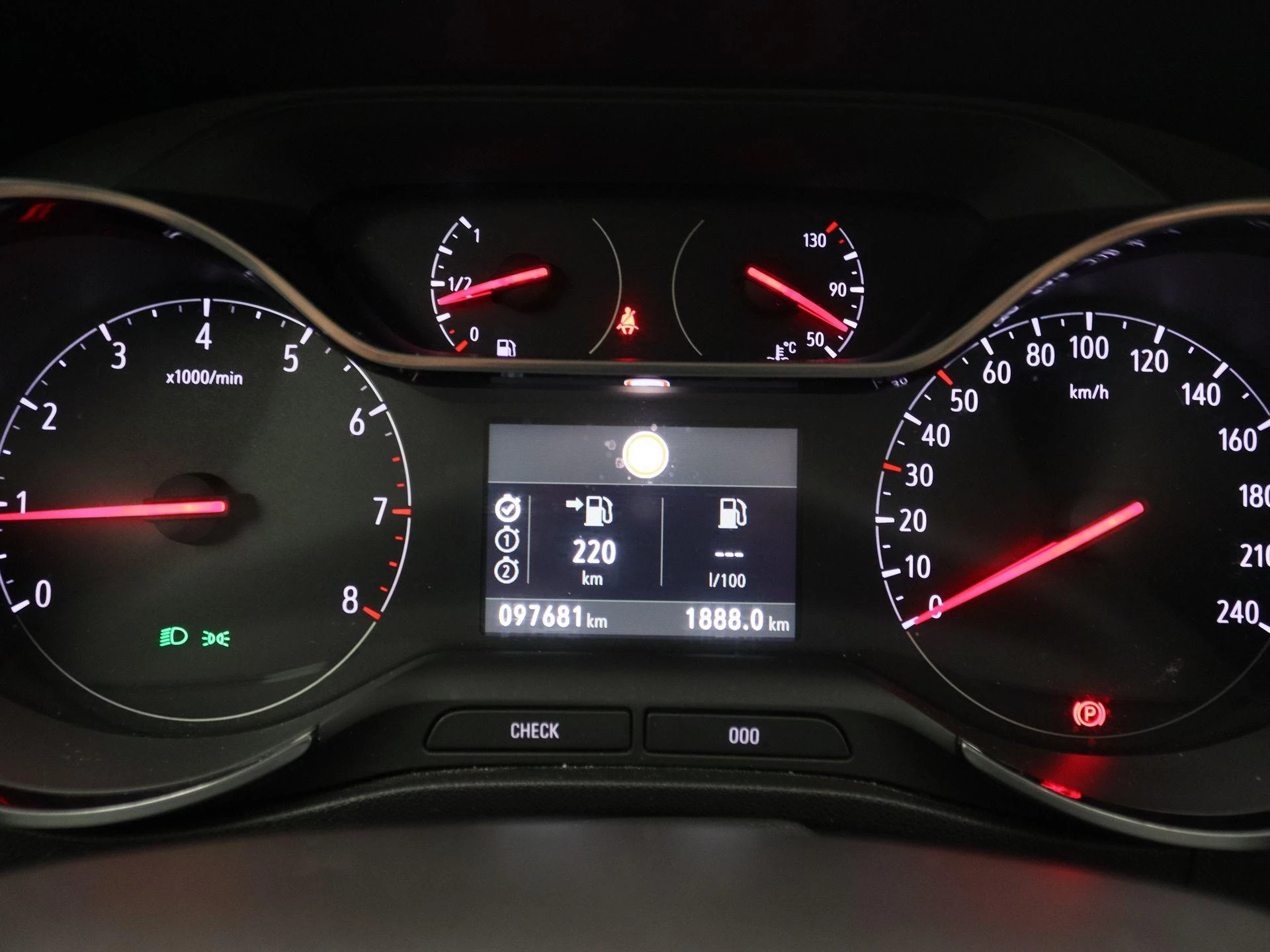 Opel-Crossland X-image-7