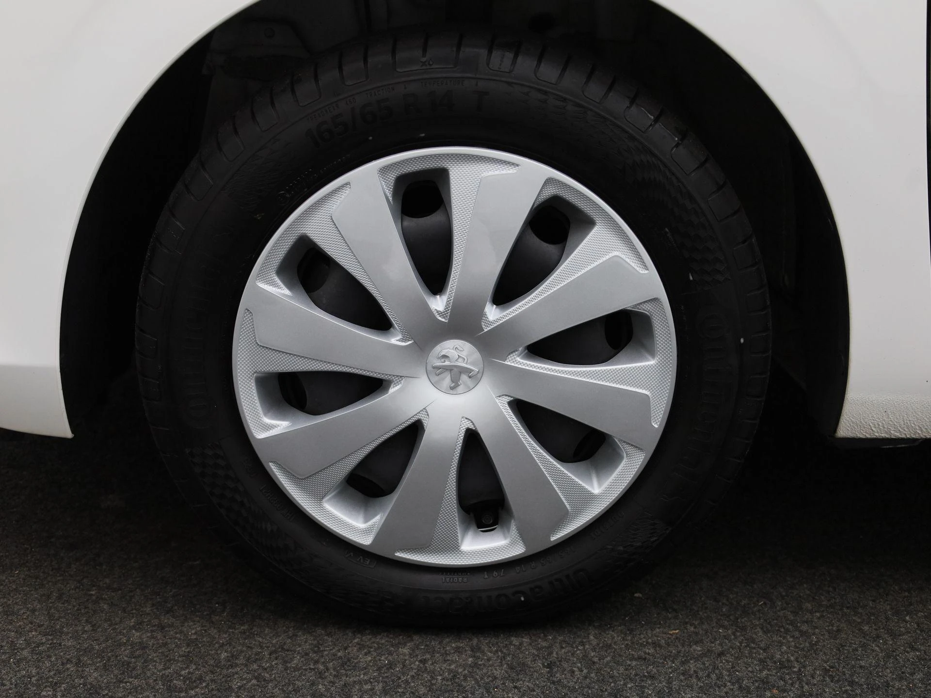 Peugeot-108-image-12