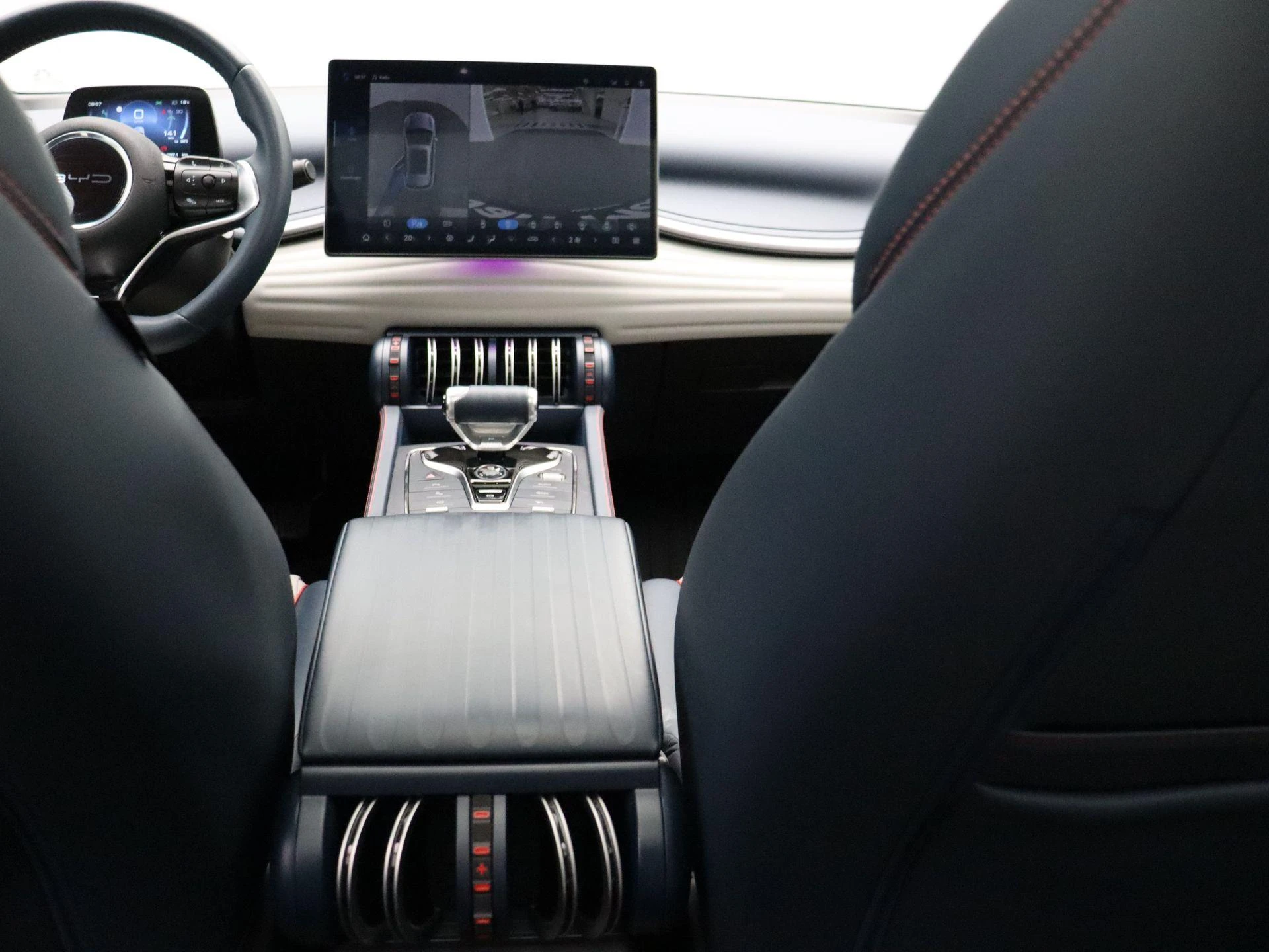 BYD-ATTO 3-image-23
