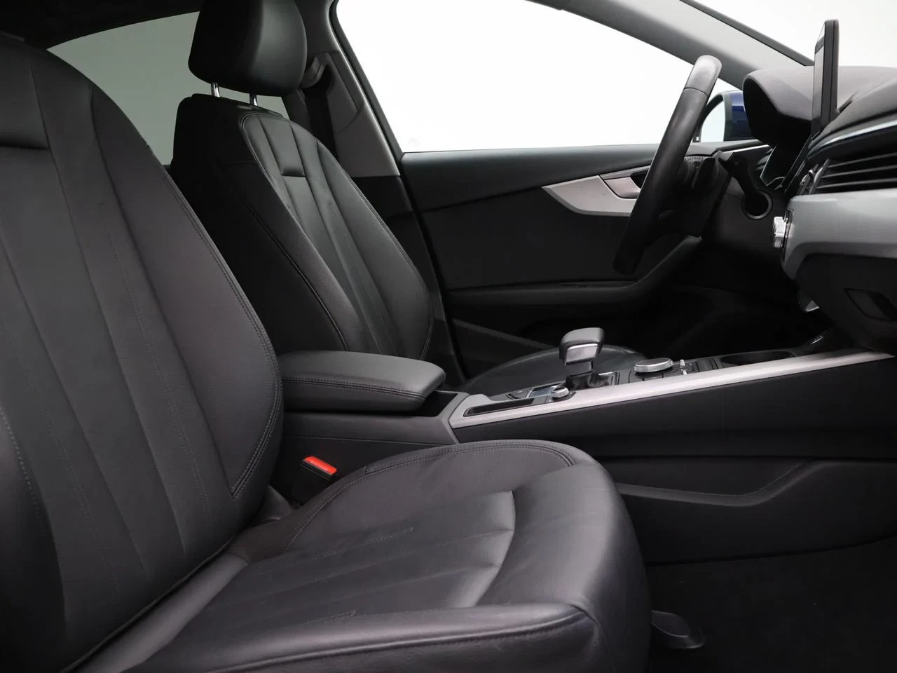Audi-A4-image-27