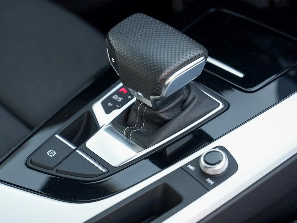 Audi A5 Sportback 40 TFSI S line competition+ Matrix