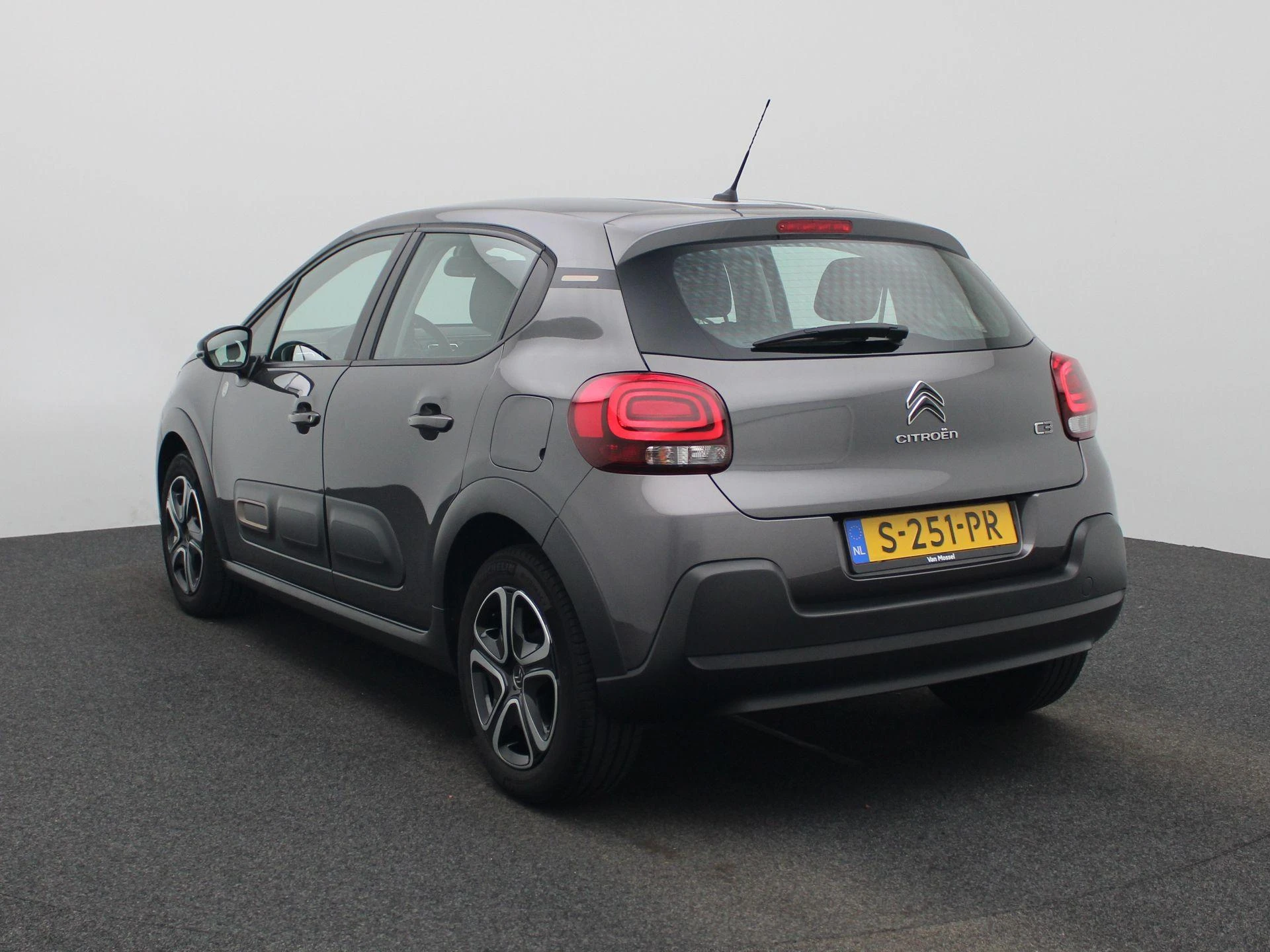 Citroën C3 1.2 PureTech C-Series