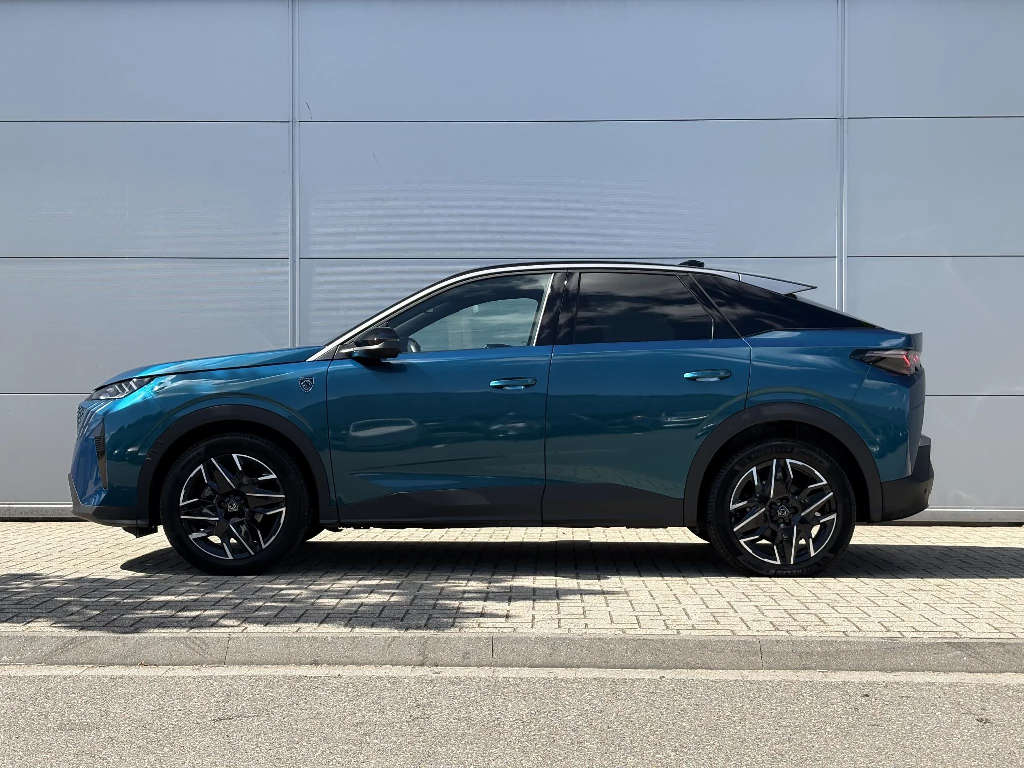 Peugeot 3008 1.2 Hybrid 136 GT