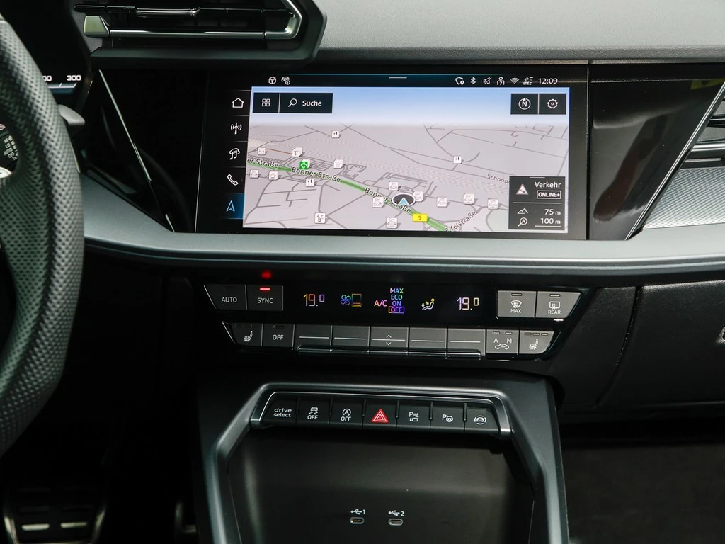 Audi S3 Sportback 2.0 TFSI SONOS Matrix ACC Kamera