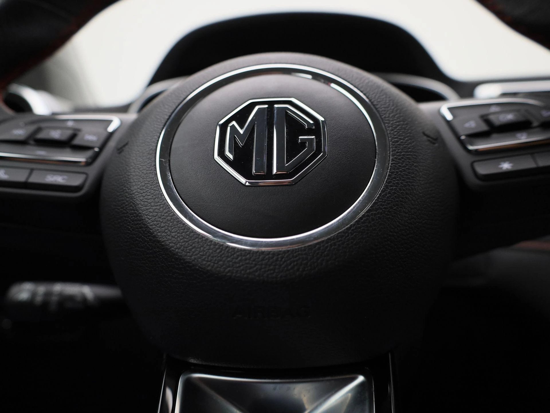 MG ZS EV - 31