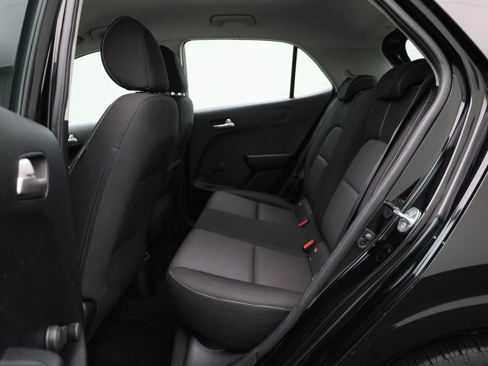 Kia-Picanto-image-13