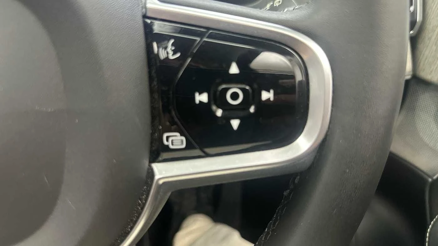 Volvo-XC90-image-56