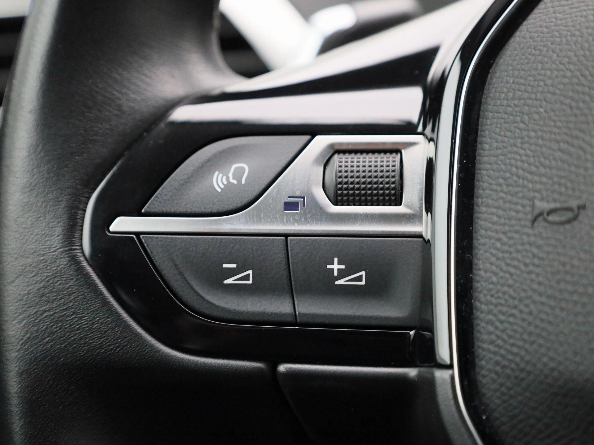 Peugeot-3008-image-18