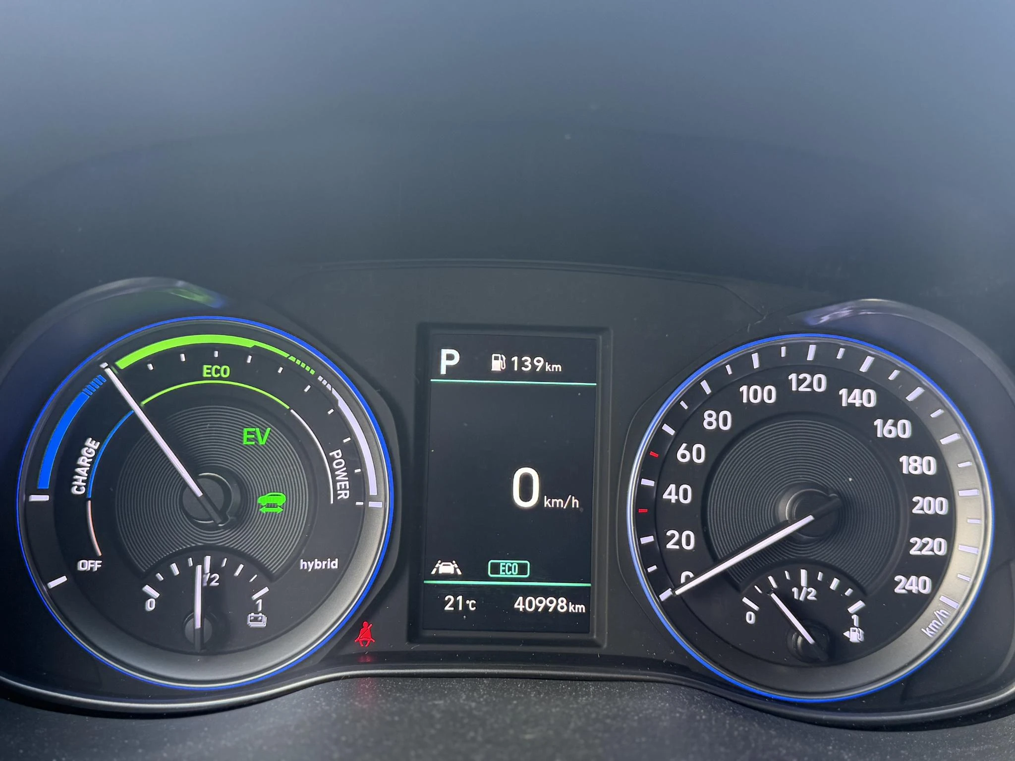 Hyundai Kona 1.6 GDI HEV Premium