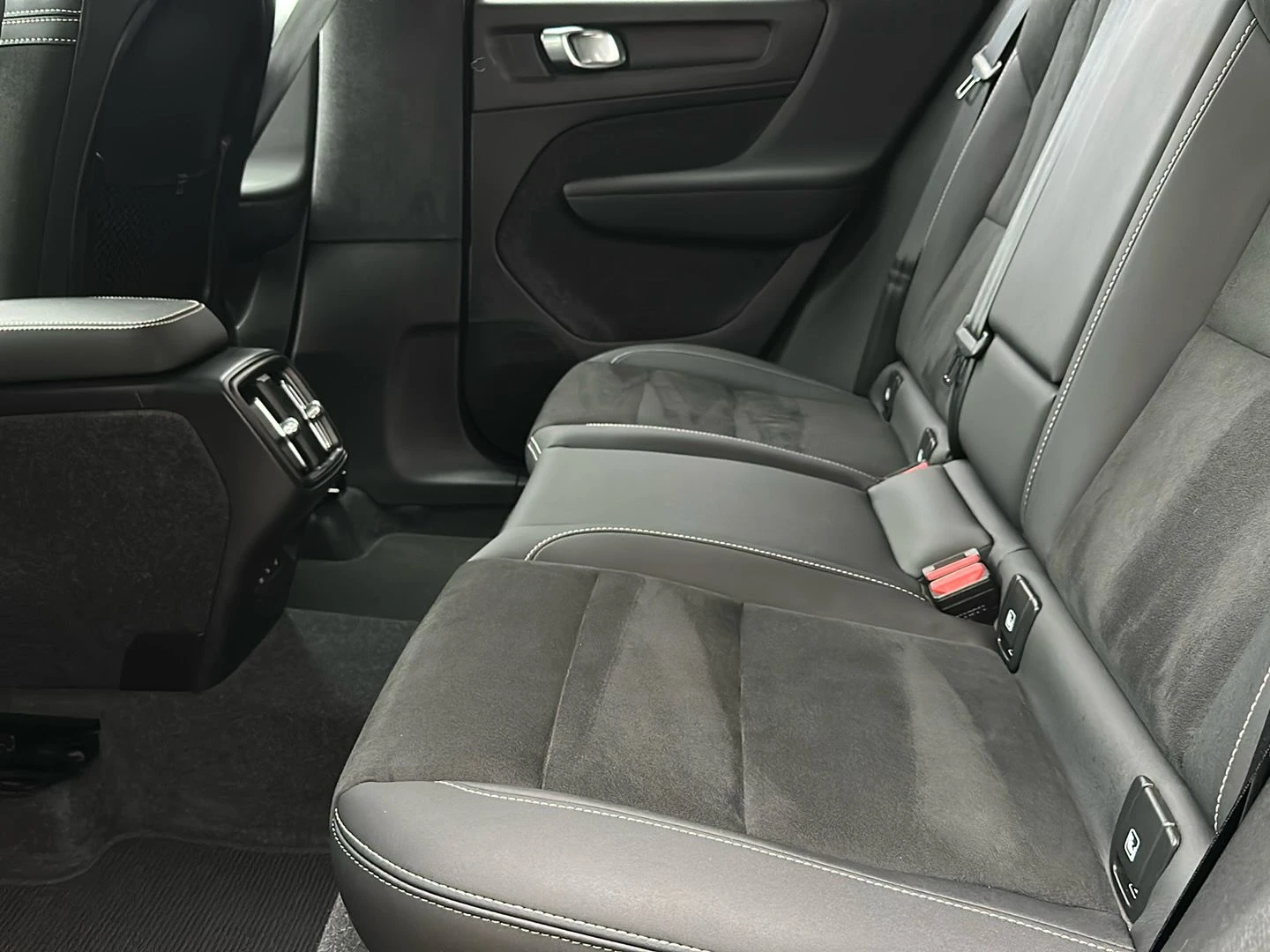 Volvo-XC40-image-6