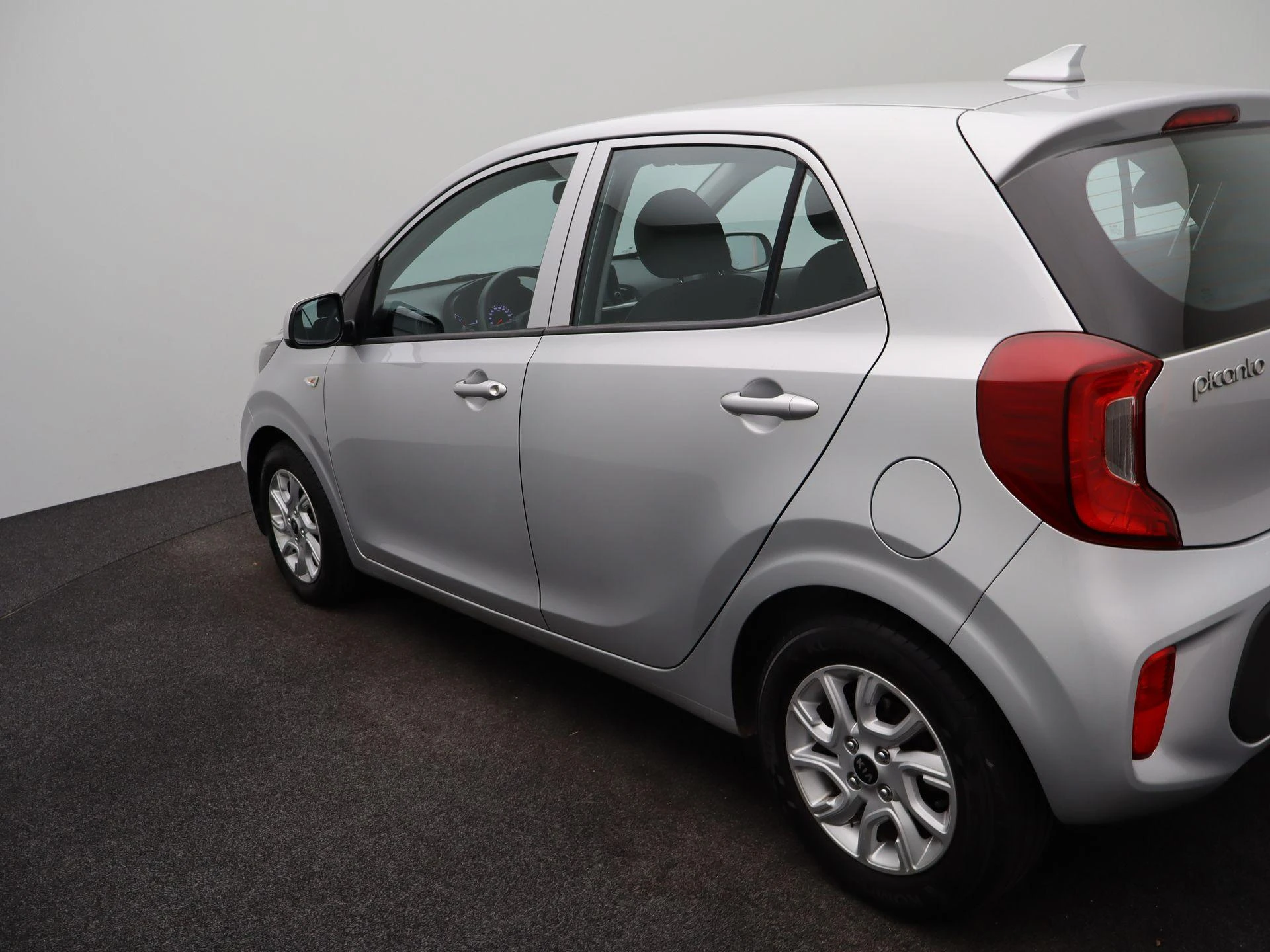 Kia-Picanto-image-33