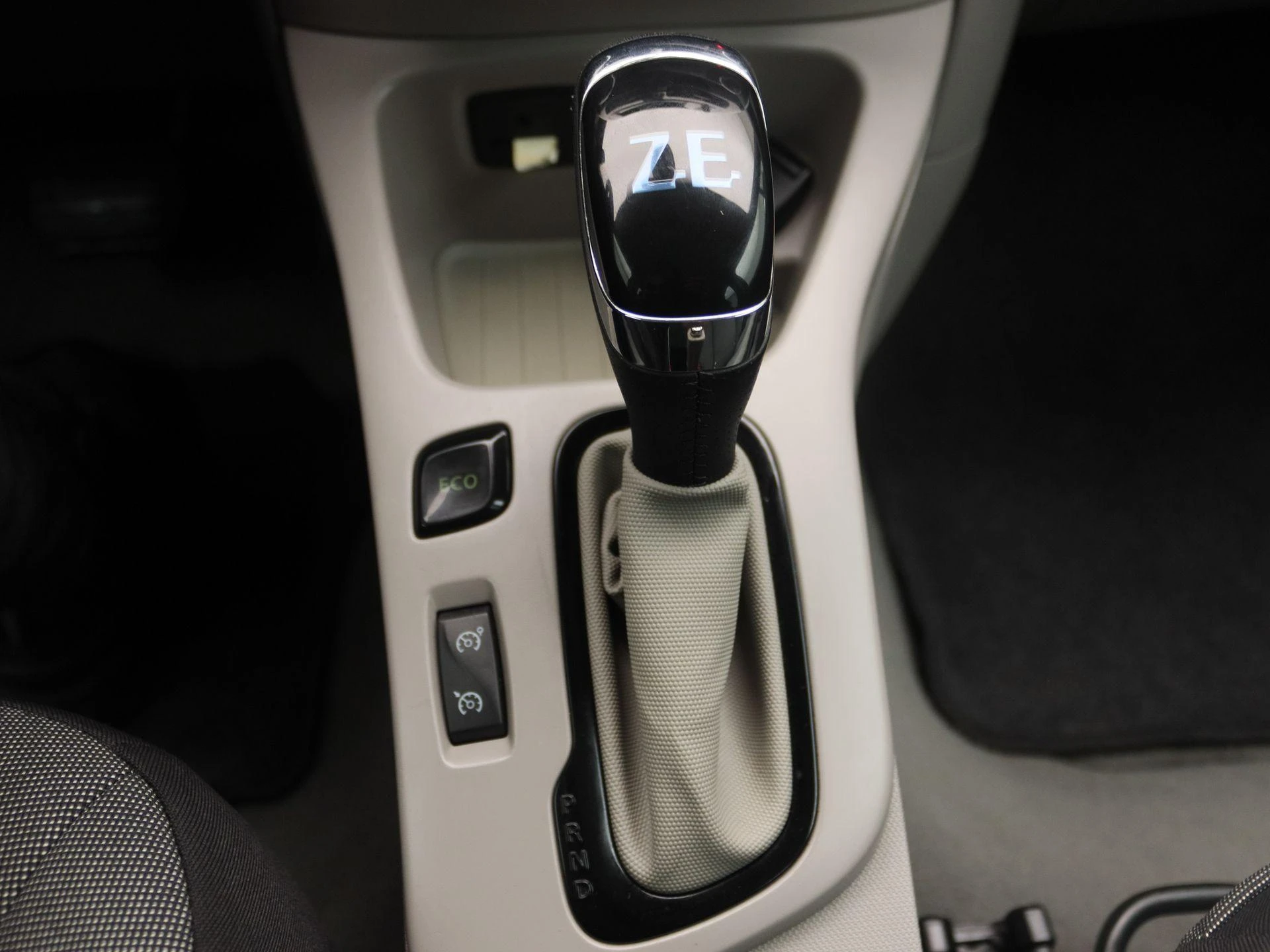 Renault-ZOE-image-10