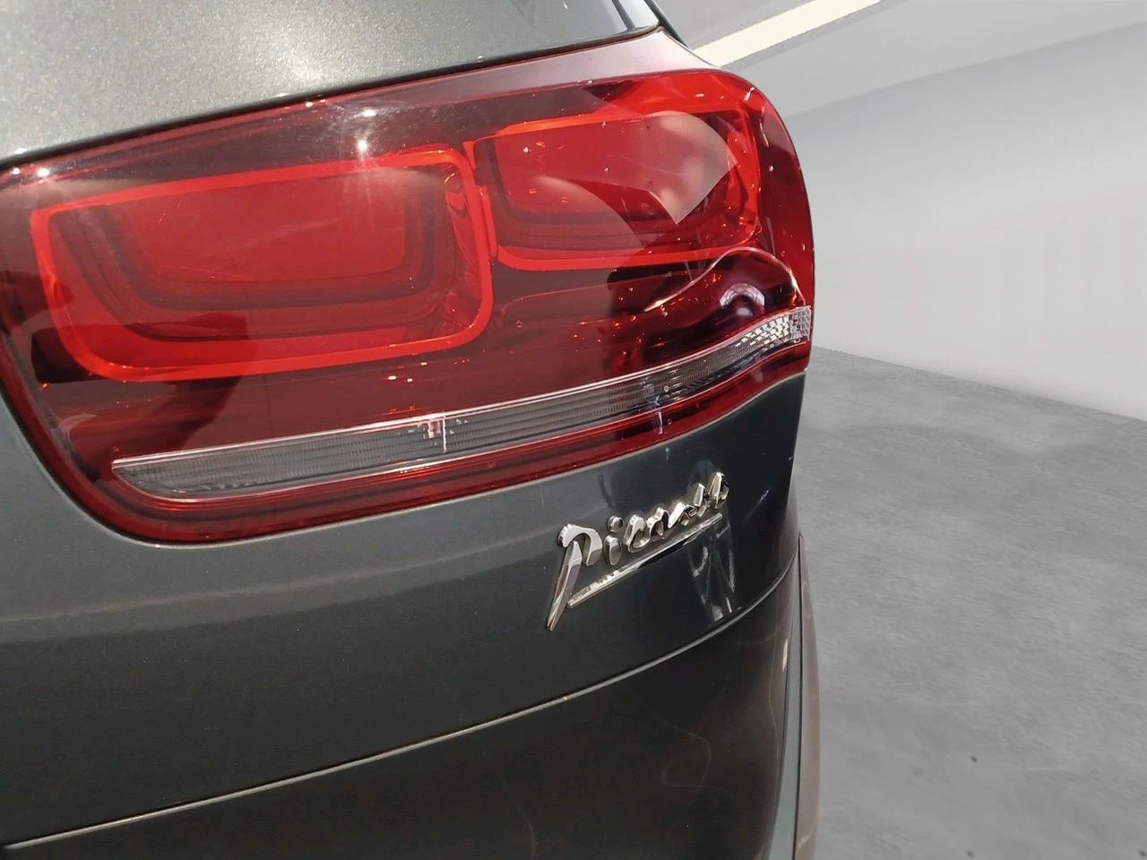 Citroën-C4 Picasso-image-6