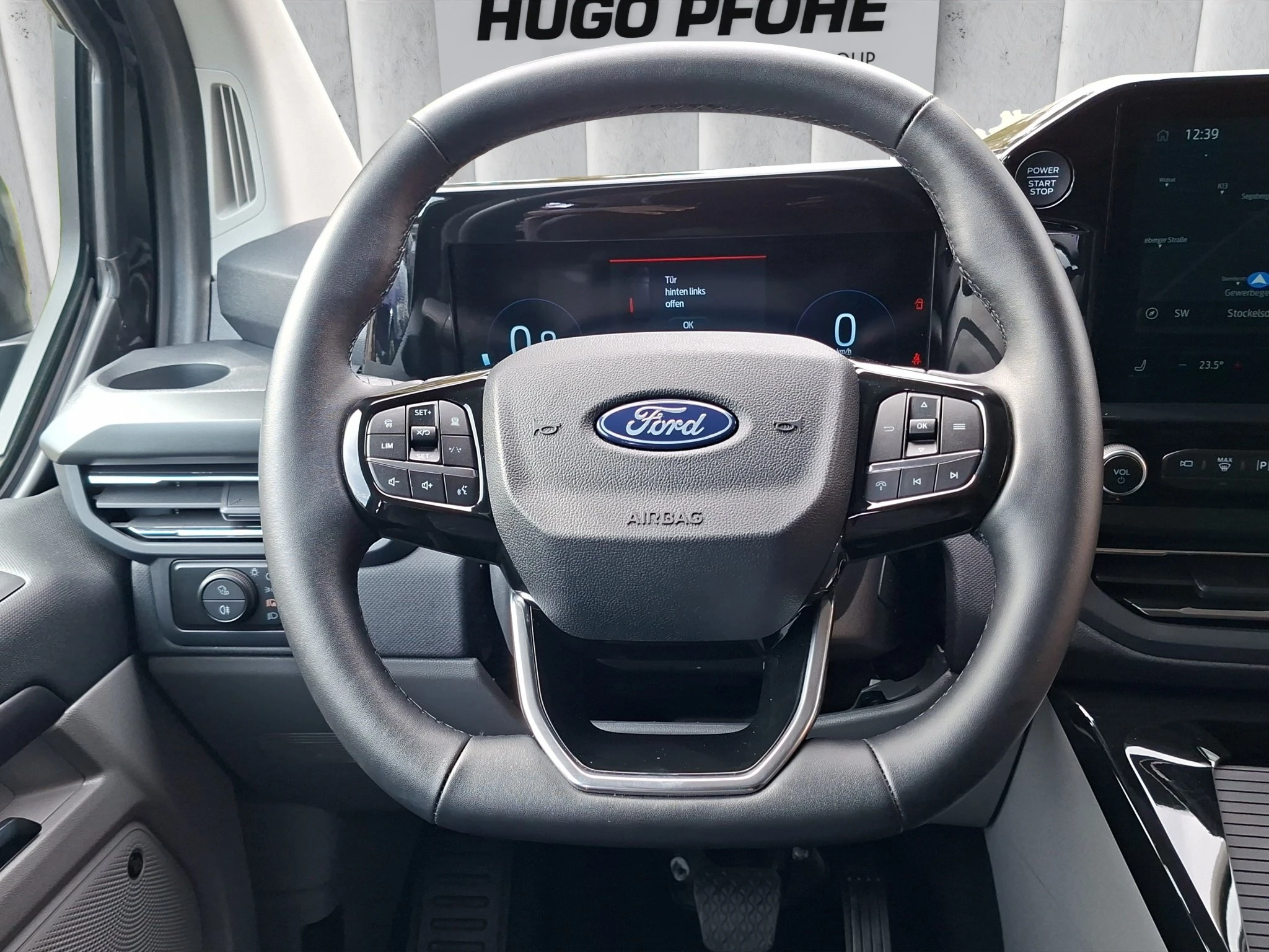 Ford-Tourneo Custom-image-12