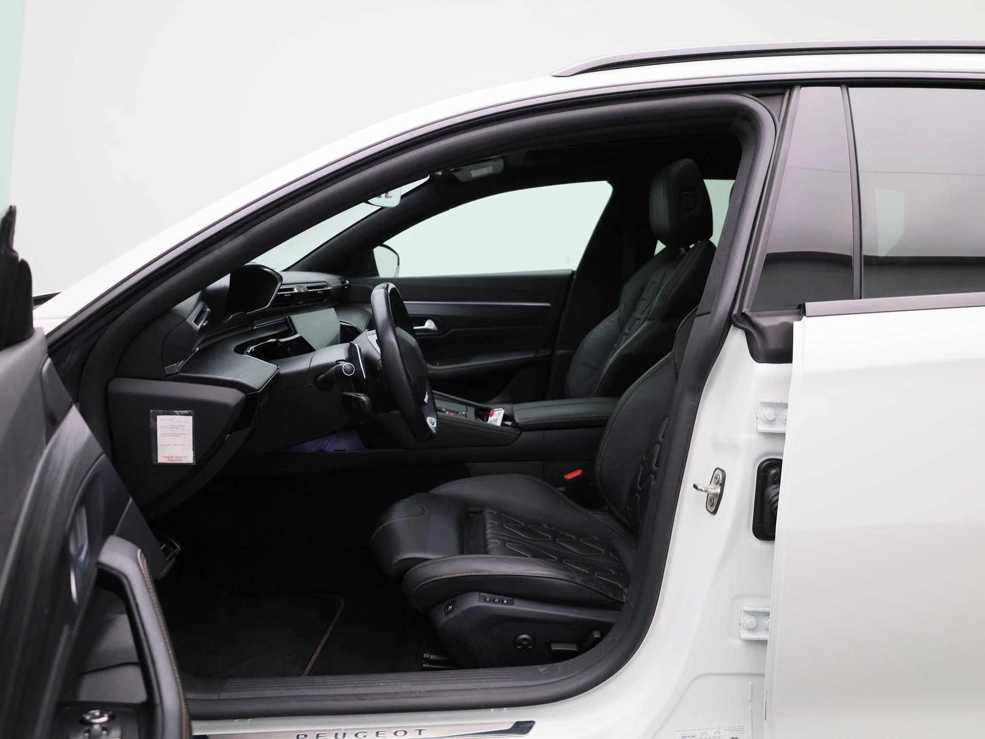 Peugeot-508-image-8