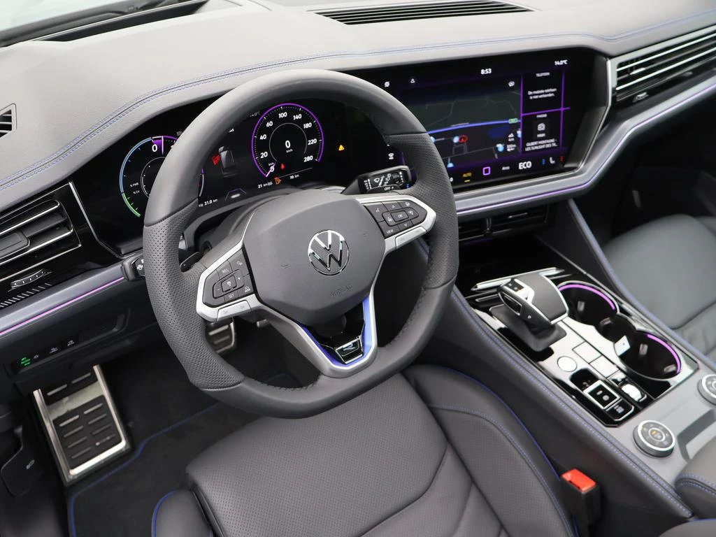 Volkswagen Touareg R Touareg R V6 eHybrid 4MOTION 250 kW (340 pk) 8 versnellingen Tiptronic / DEMO
