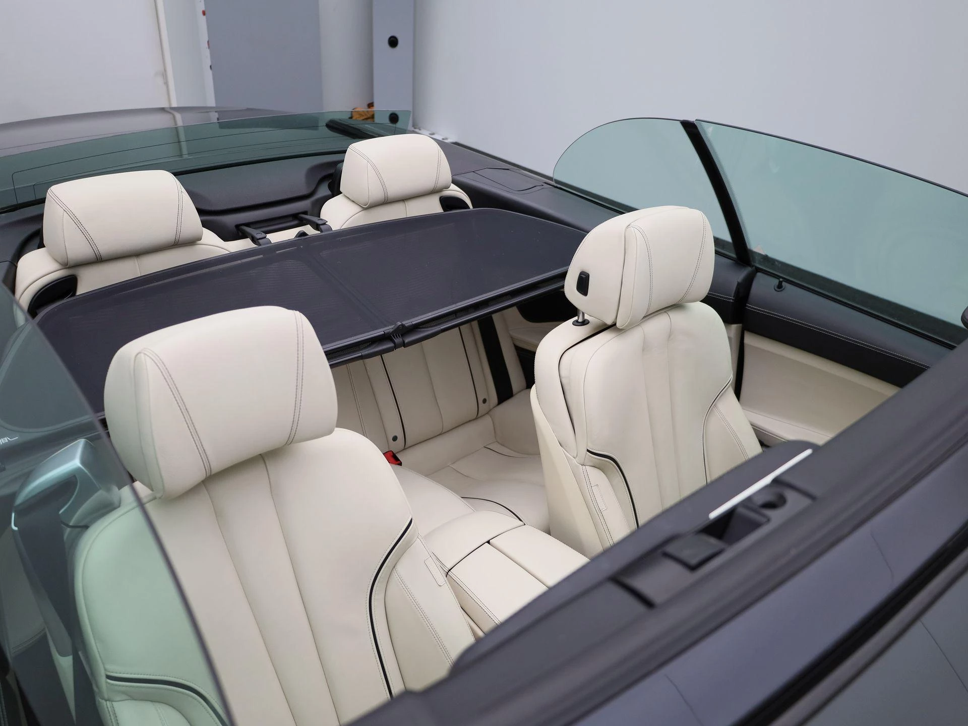 BMW-6 Serie-image-42