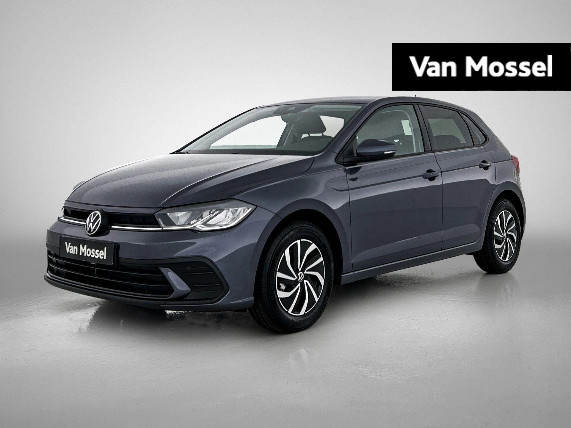 Volkswagen-Polo-image-0