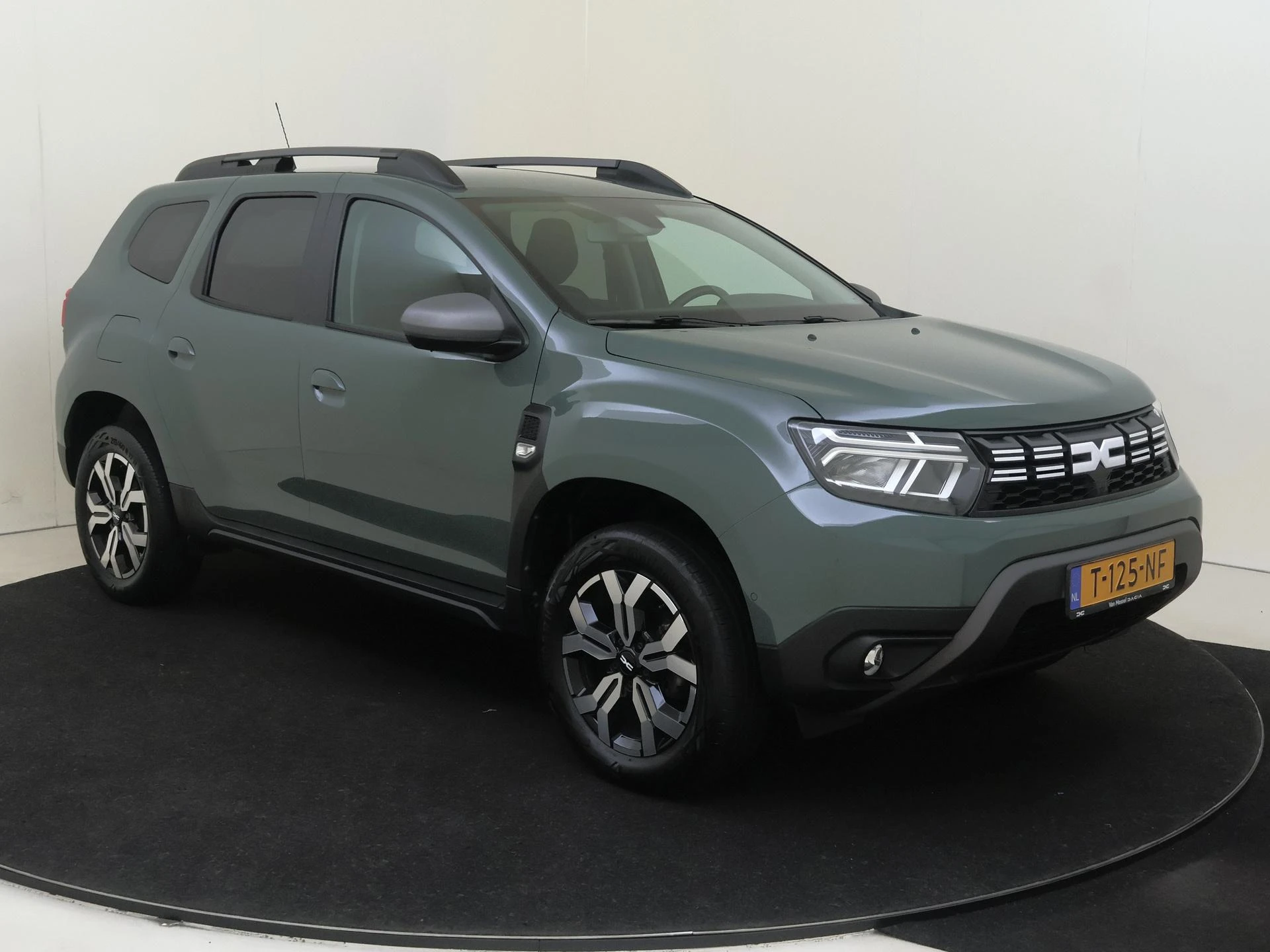 Dacia-Duster-image-1