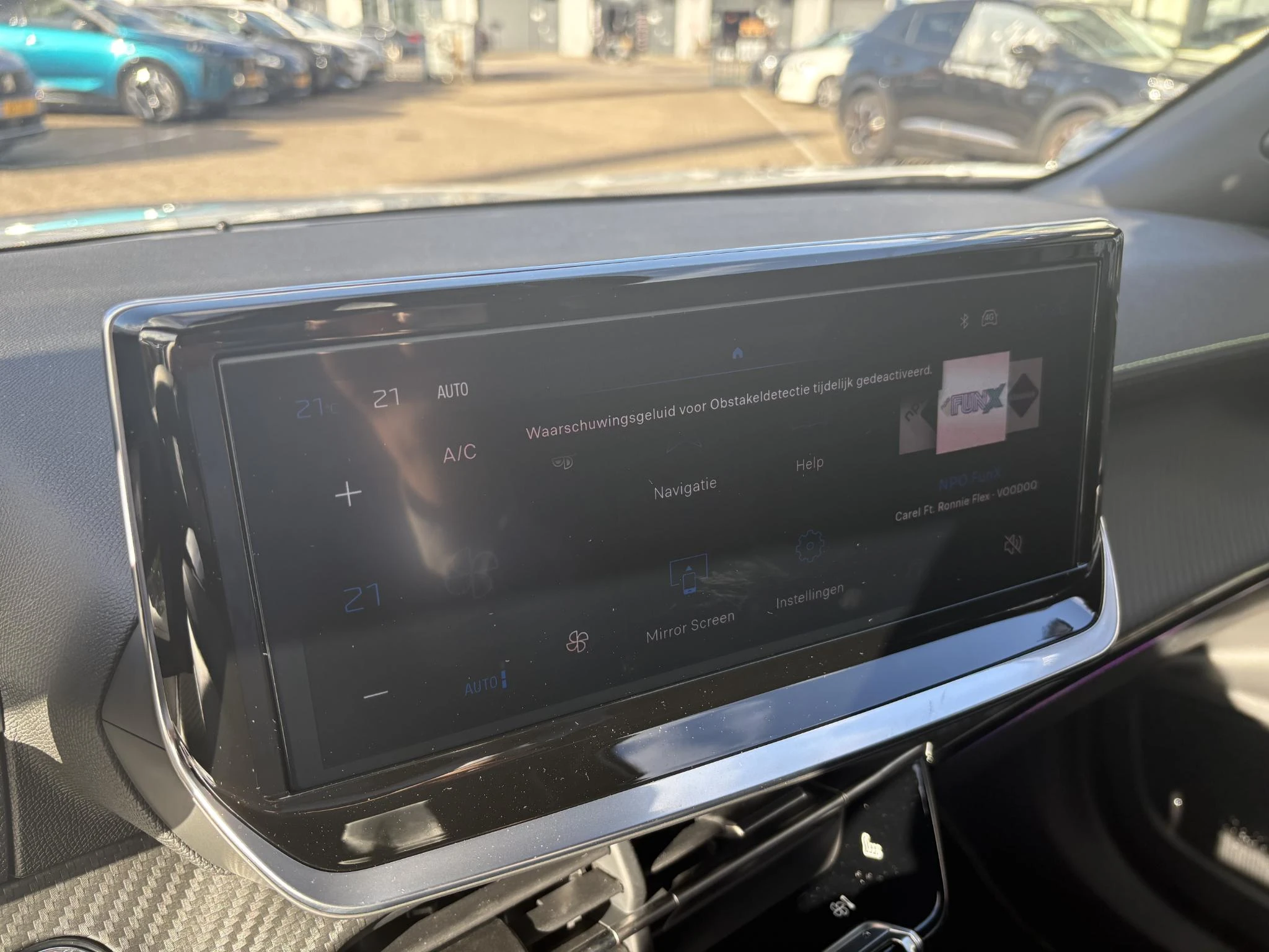 Peugeot-2008-image-14