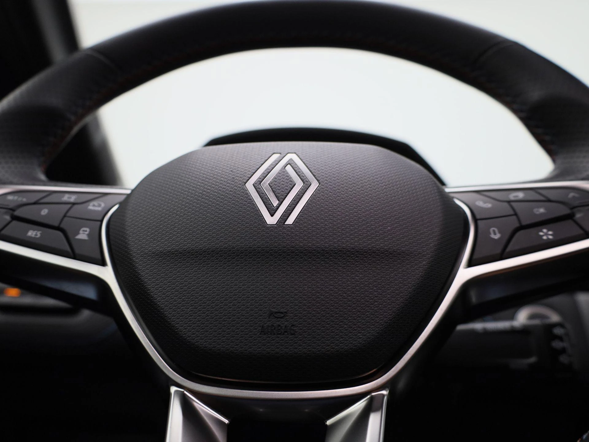 Renault-Captur-image-32