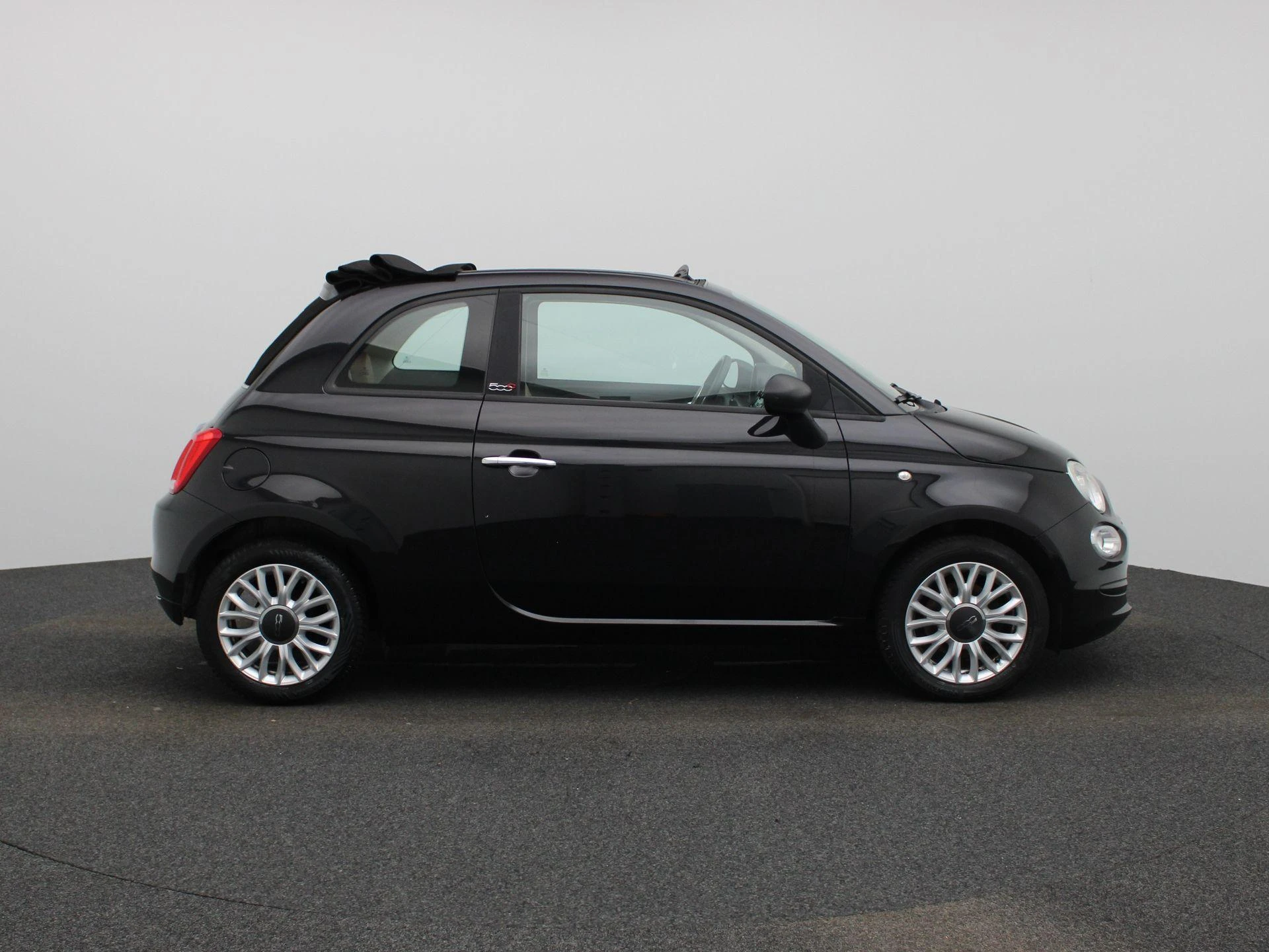 Fiat-500C-image-6