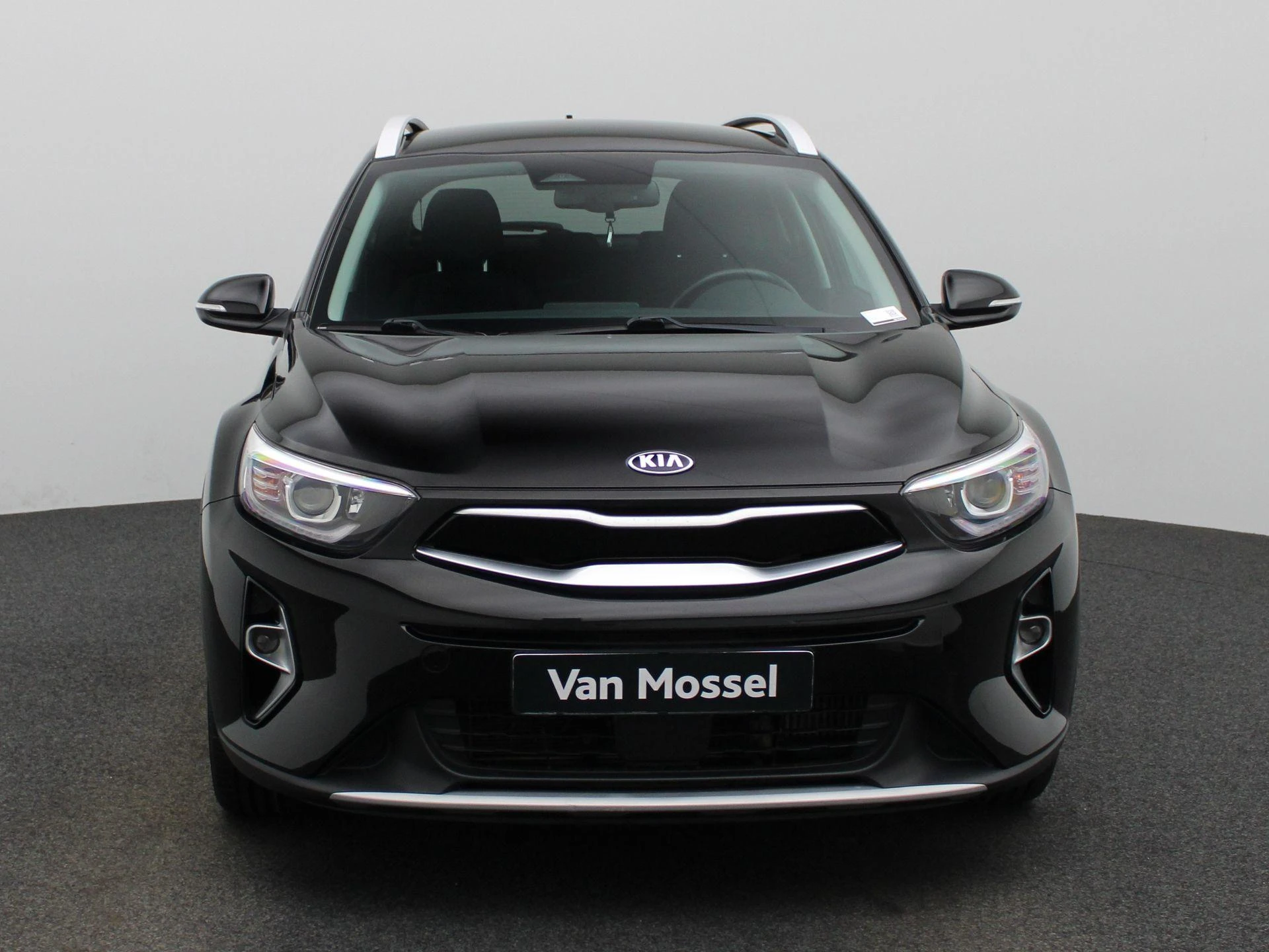Kia-Stonic-image-2