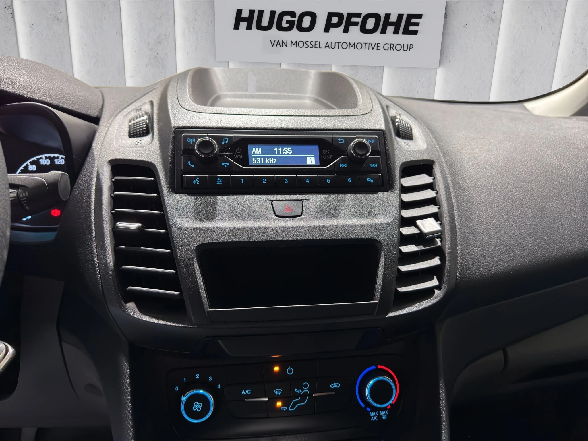 Ford Transit Connect T210 L1 1.0 EcoBoost 74kW Kasten-LKW. 3-türig