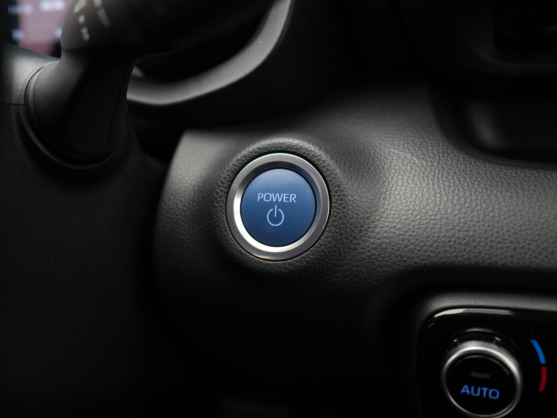 Toyota-Yaris-image-26
