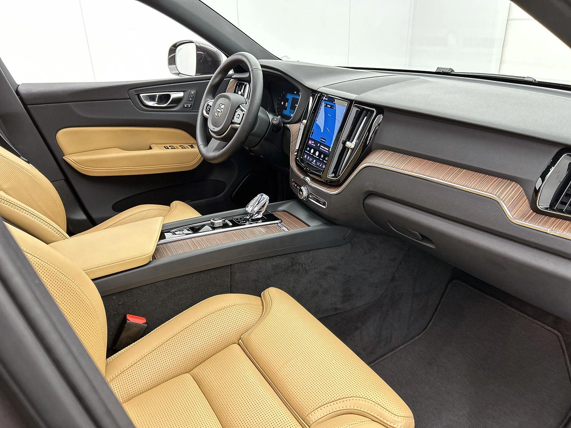 Volvo-XC60-image-23