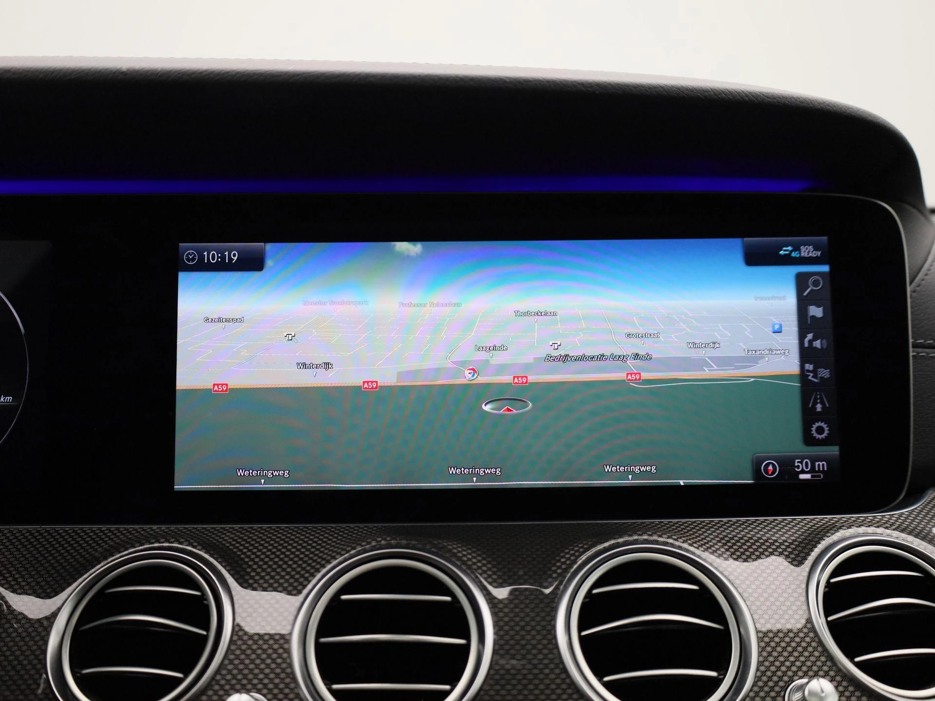 Mercedes-Benz-E-Klasse-image-15
