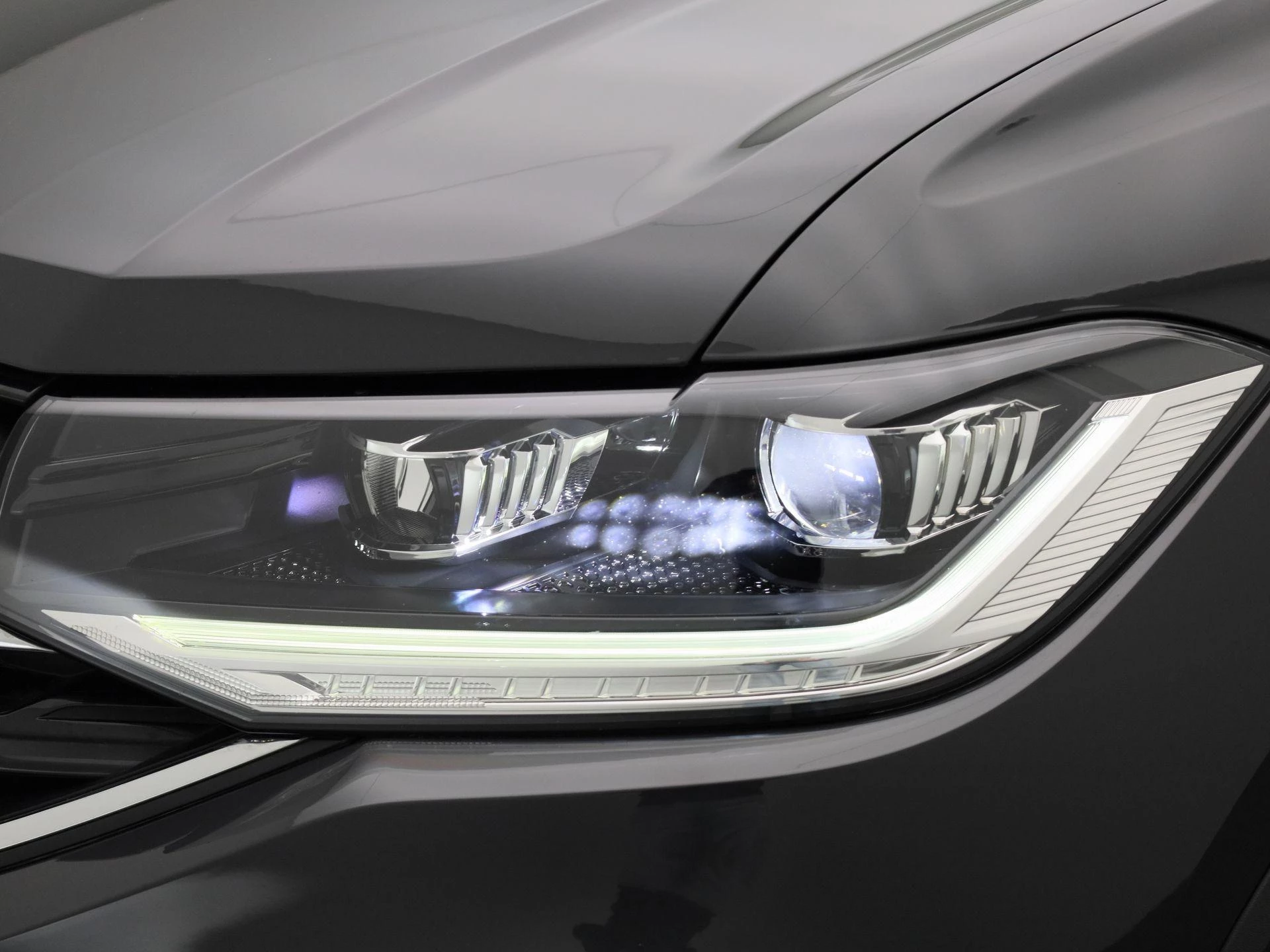 Volkswagen-T-Cross-image-13