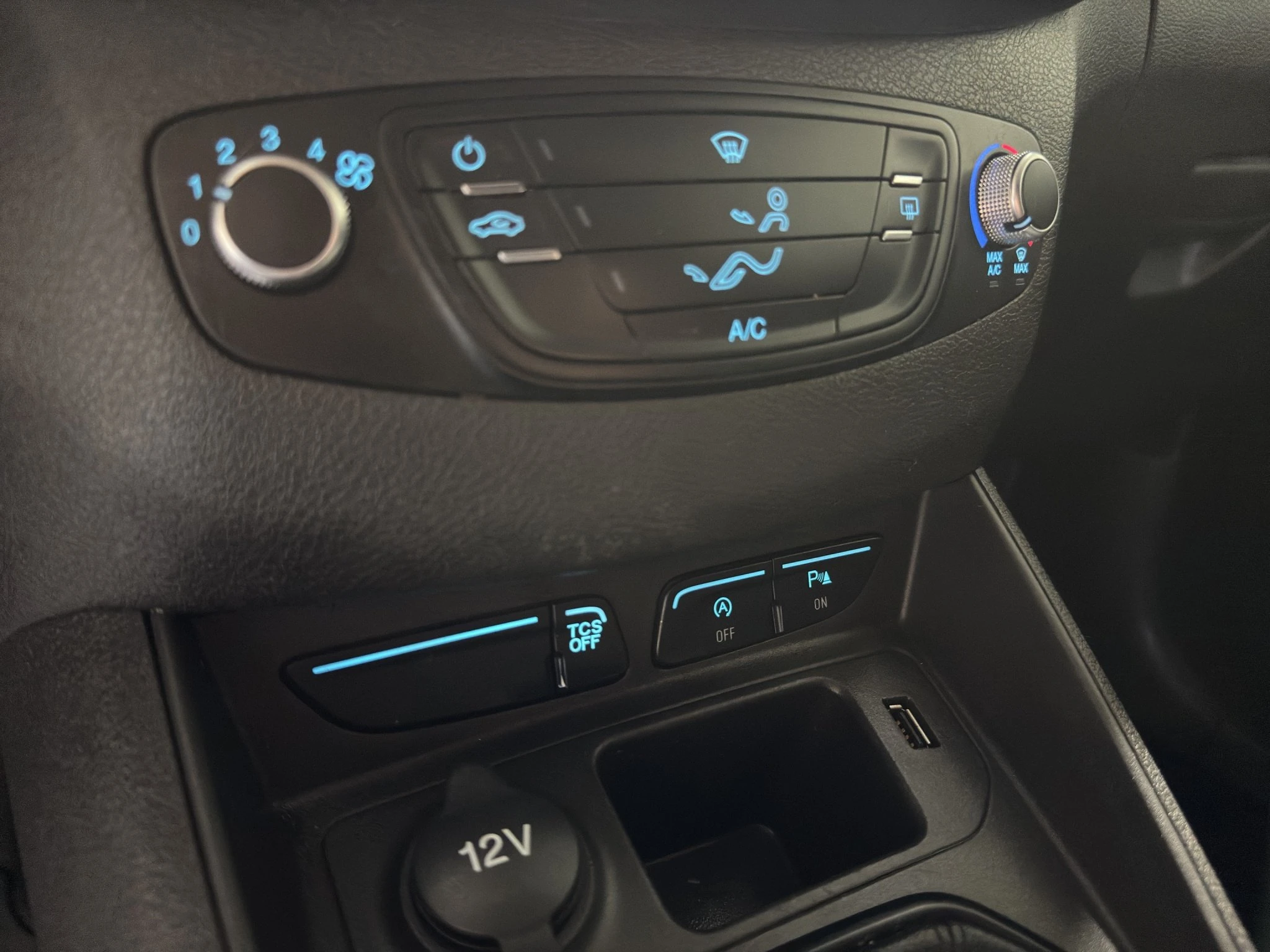Ford Transit Courier Trend
