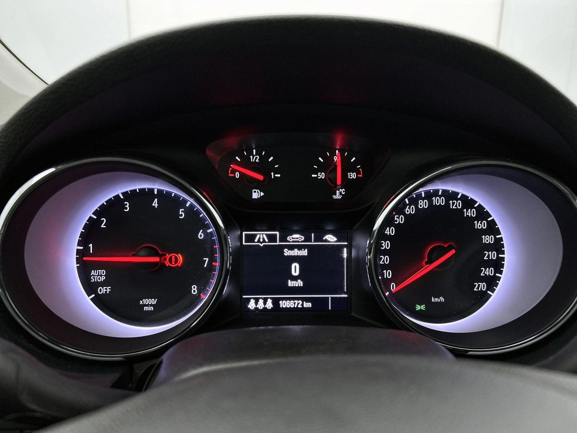 Opel-Astra-image-11