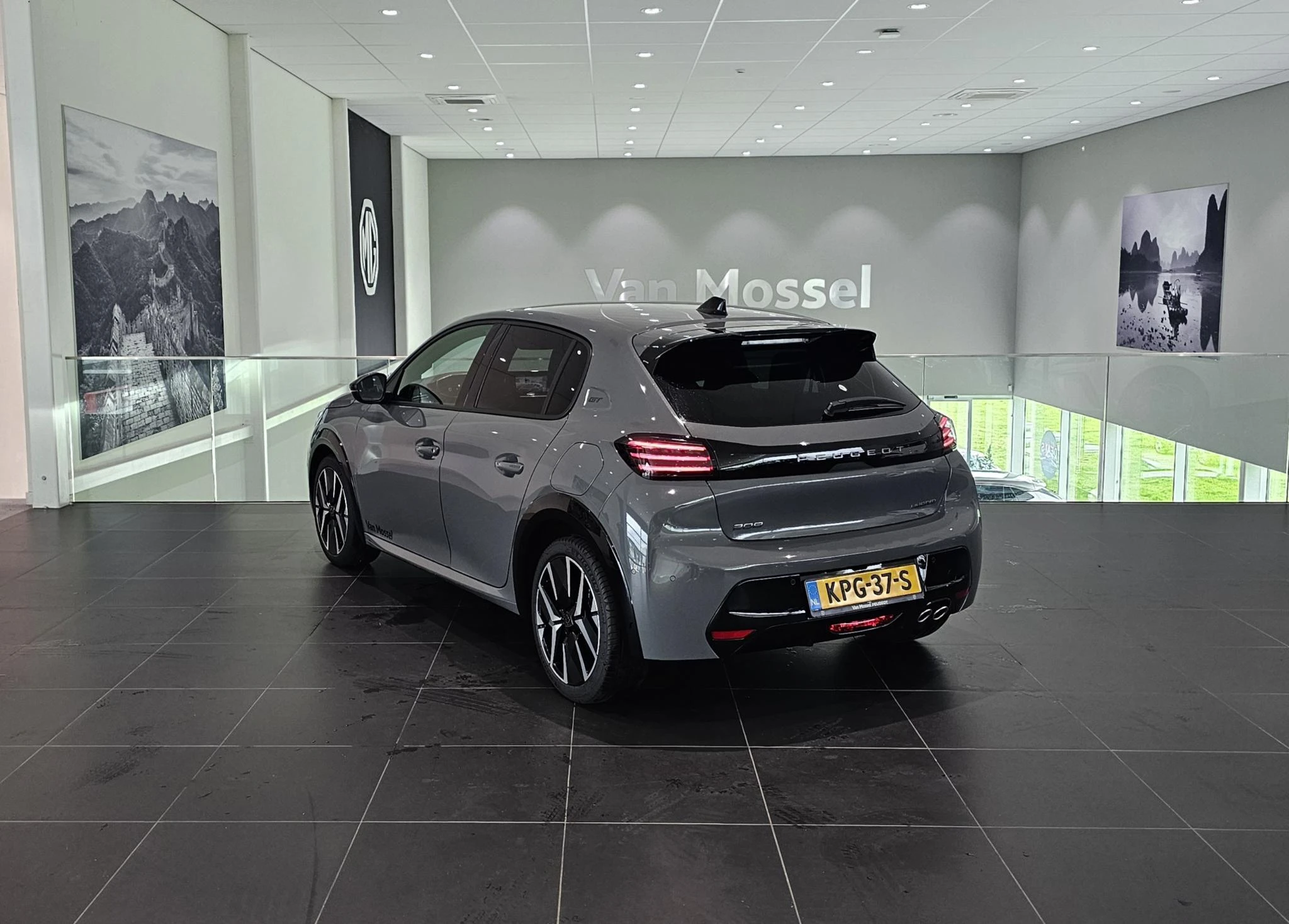 Peugeot-208-image-7