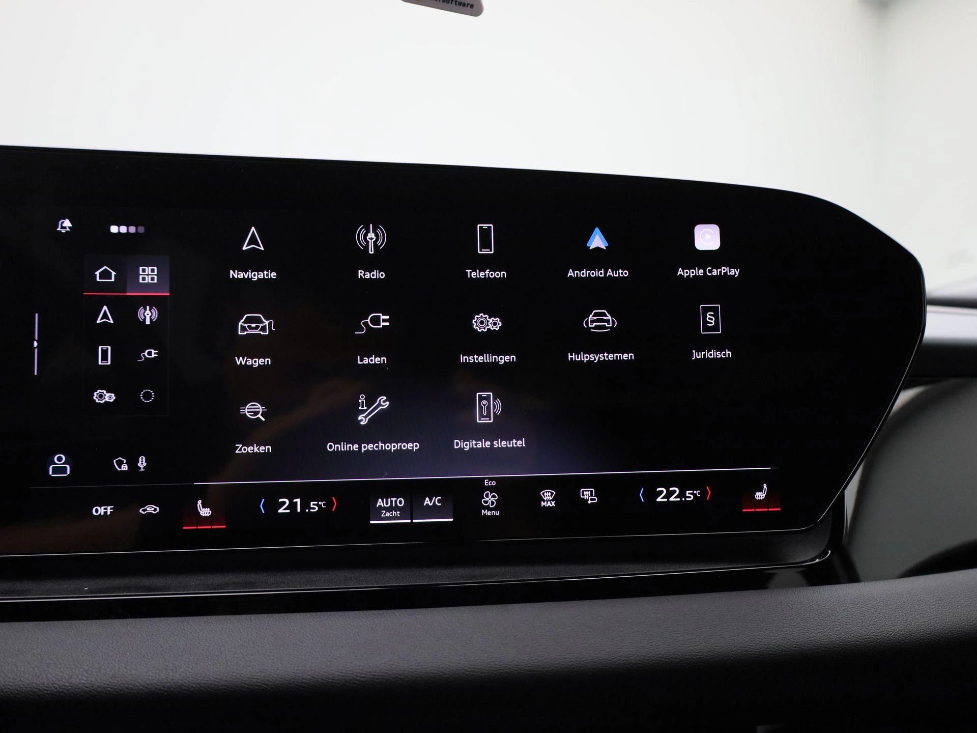 Audi-Q6 e-tron-image-28