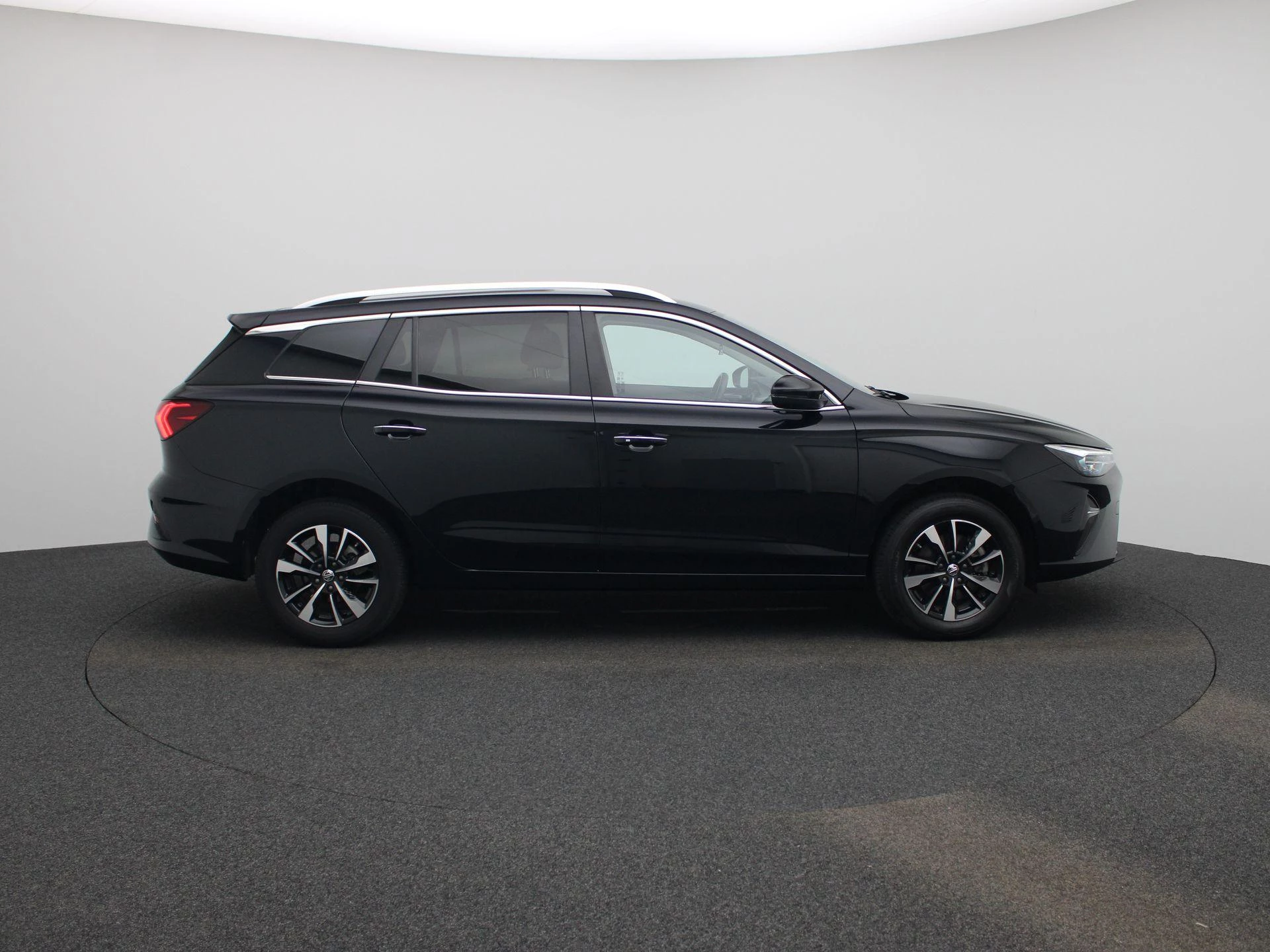 MG MG5 Electric Standard Range Luxury 50 kWh