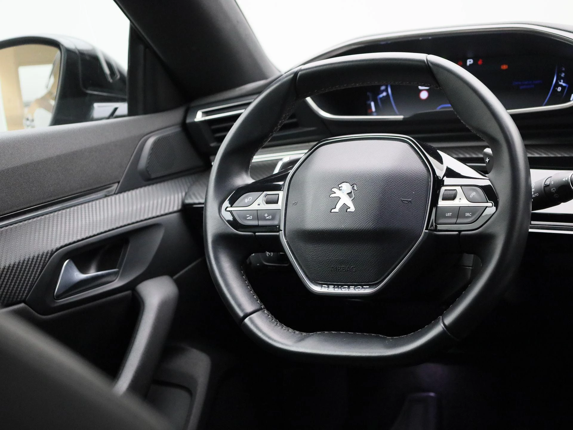 Peugeot-508-image-32