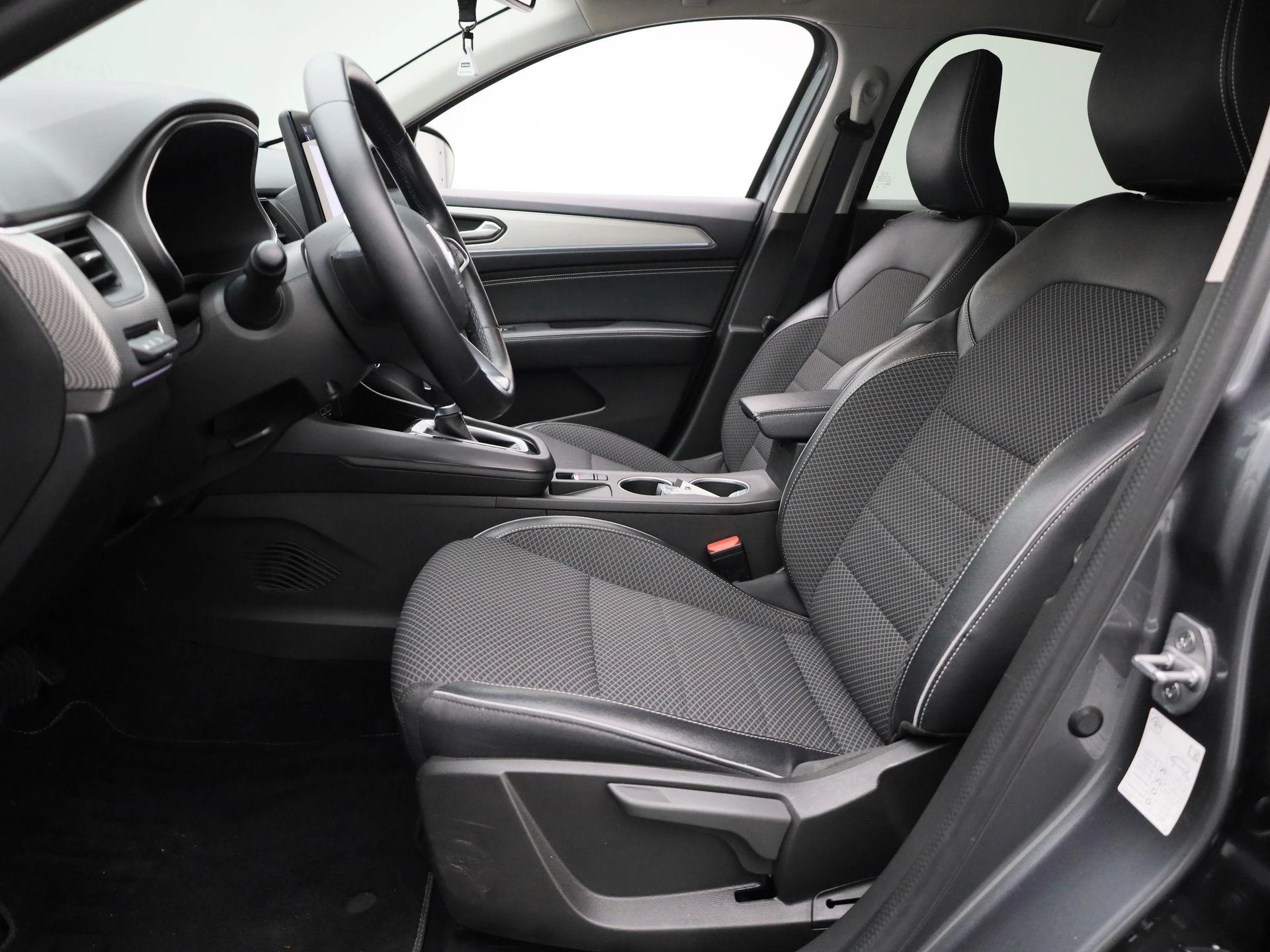 Renault Arkana 1.6 E-Tech hybrid 145 techno