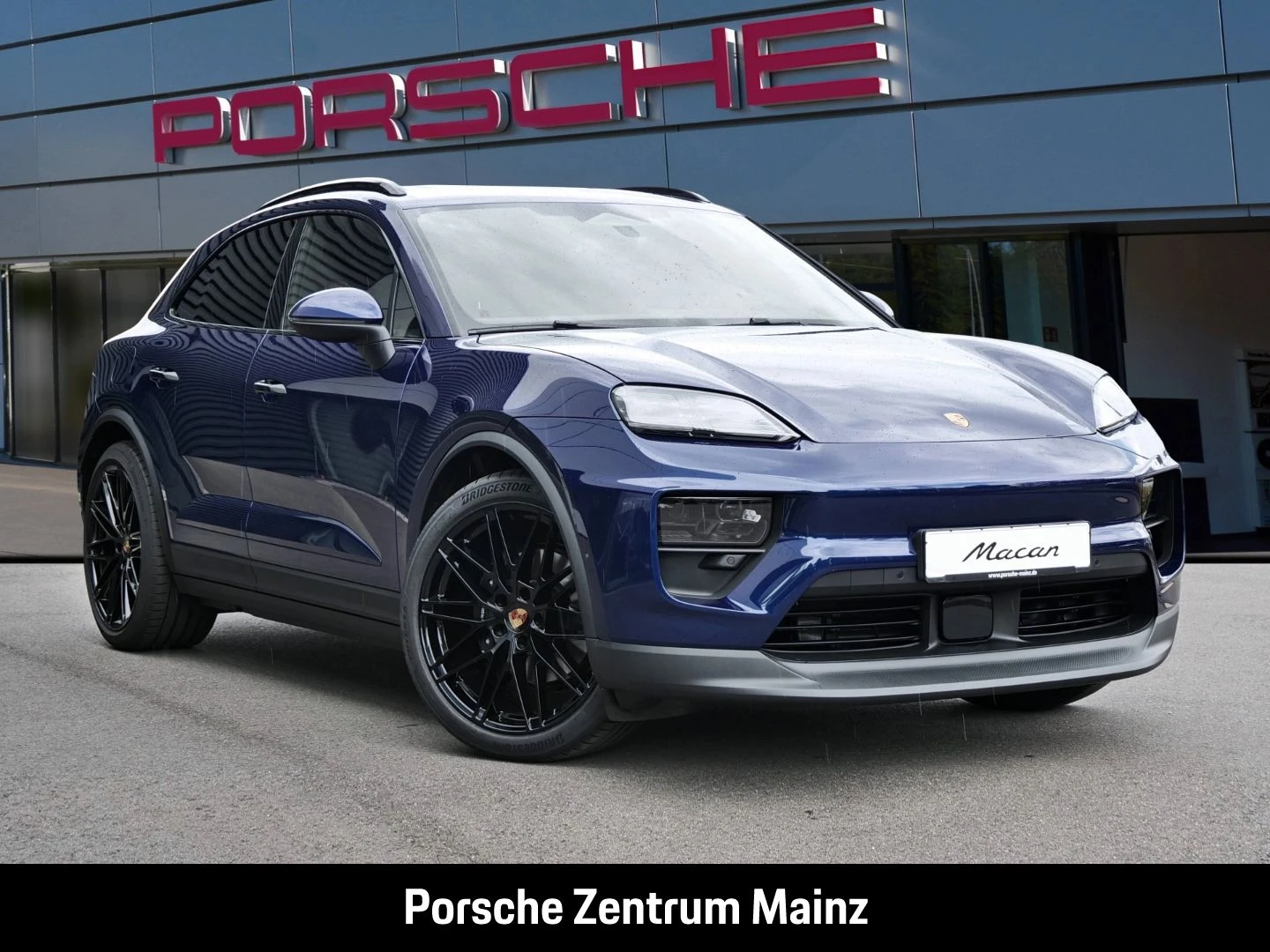 Porsche-Macan-image-1