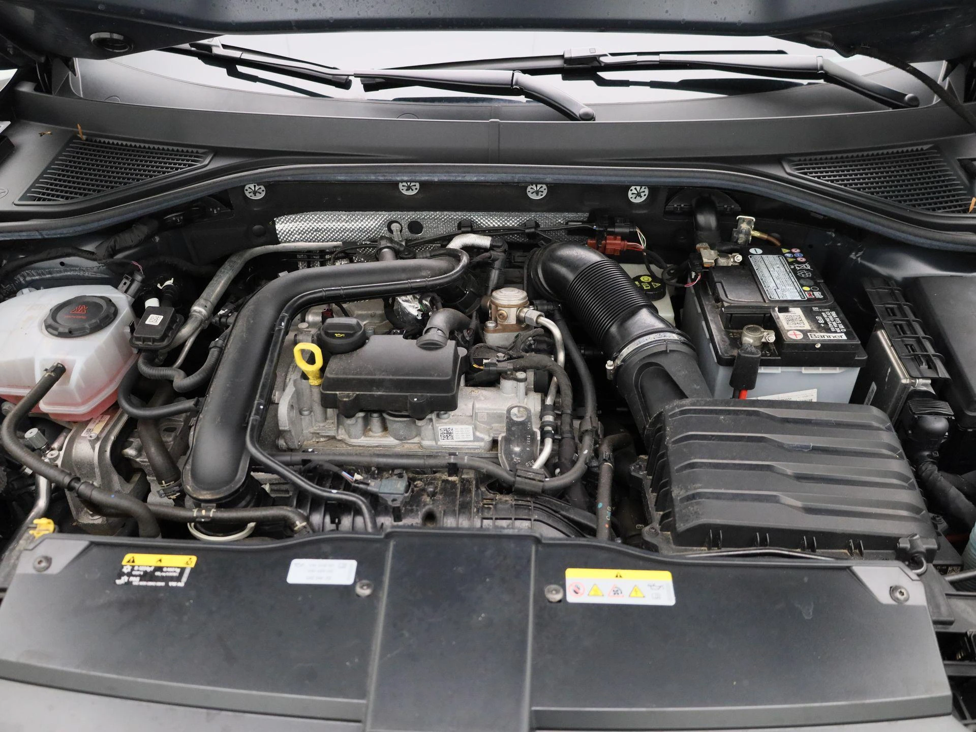 Volkswagen-T-Roc-image-27