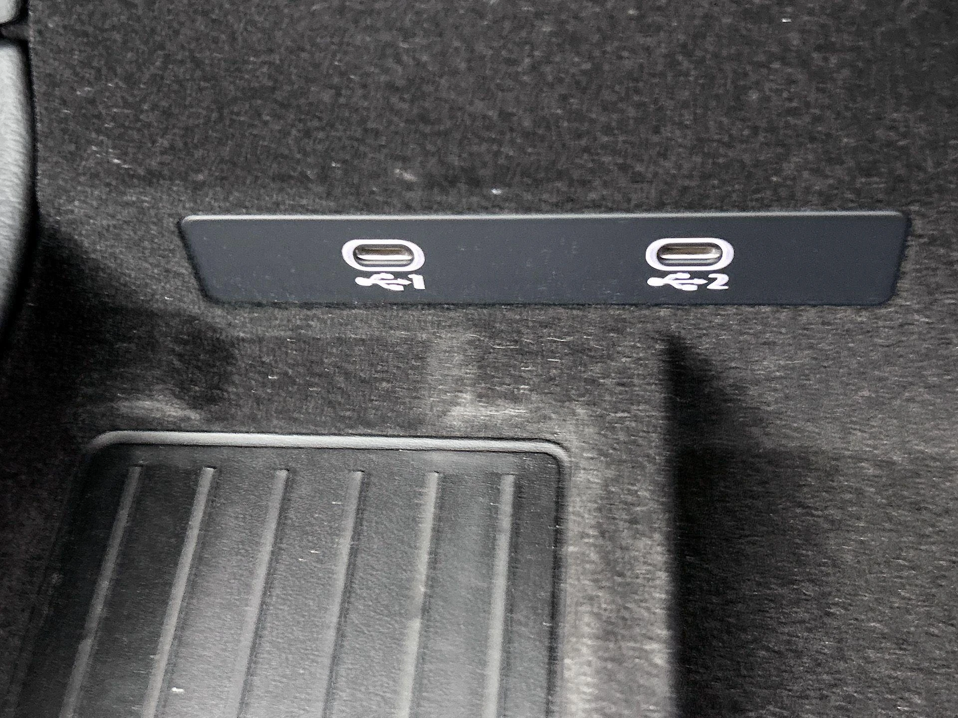 Audi-A6-image-41