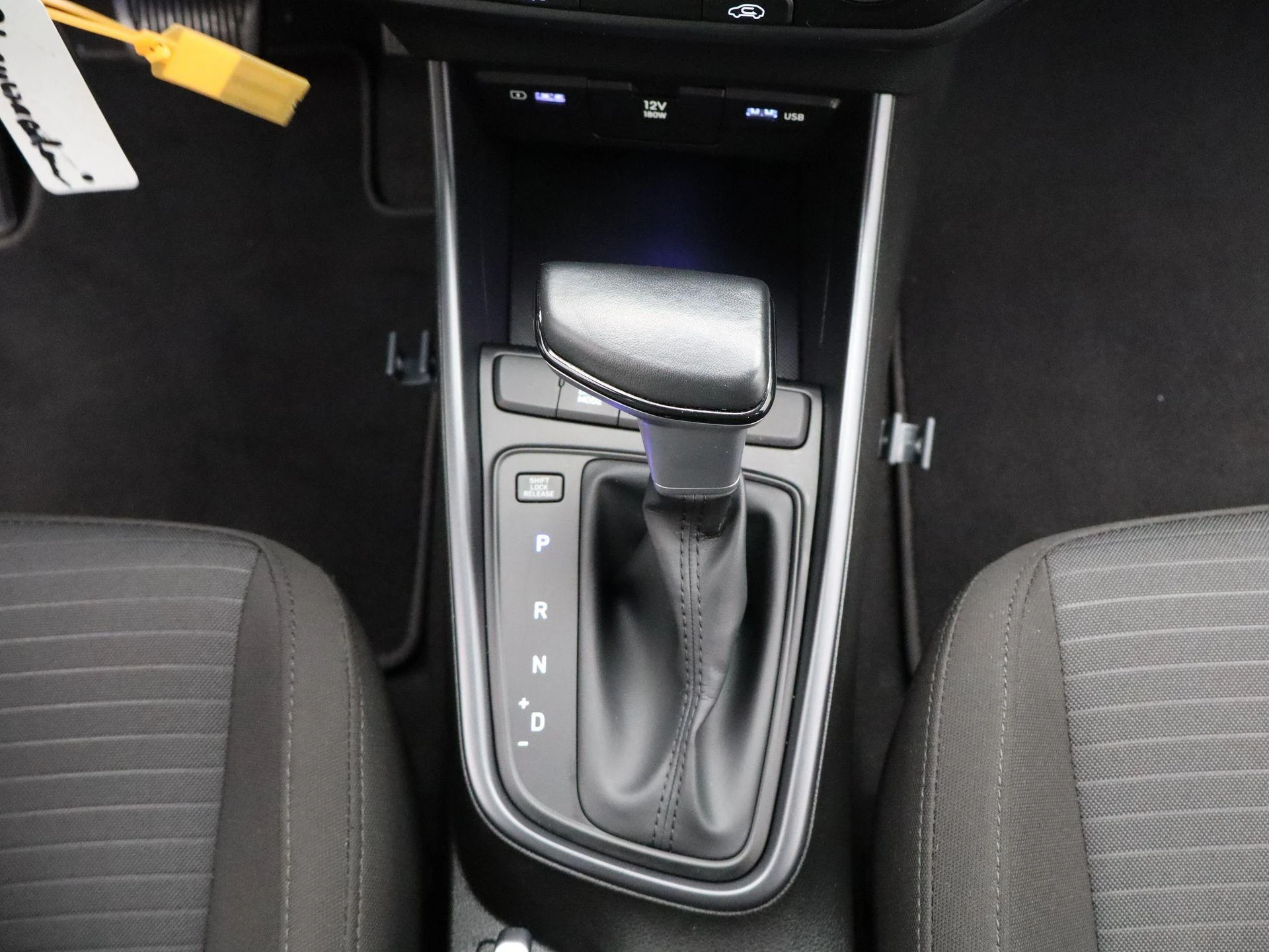 Hyundai-i20-image-9