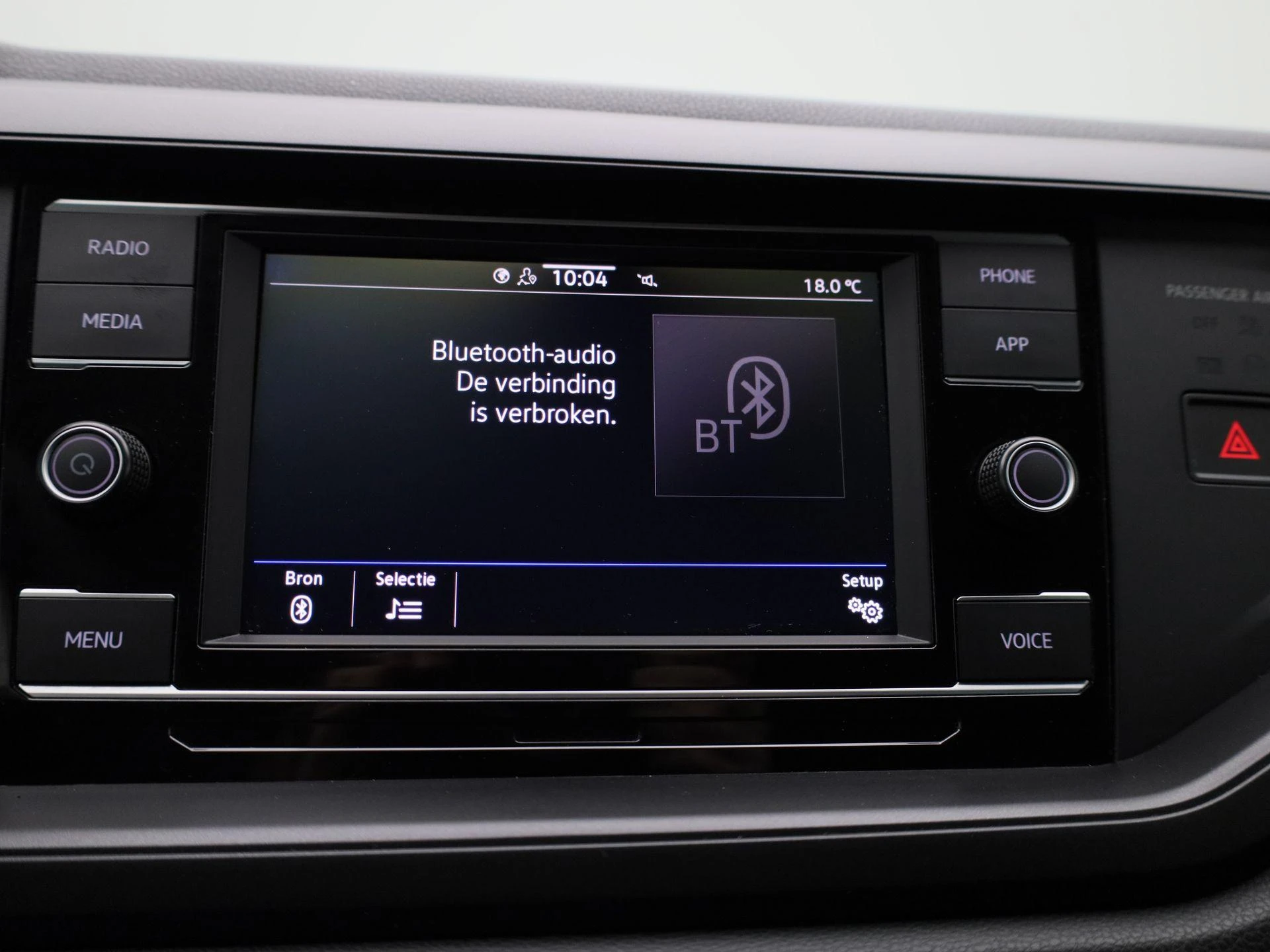 Volkswagen-Polo-image-18